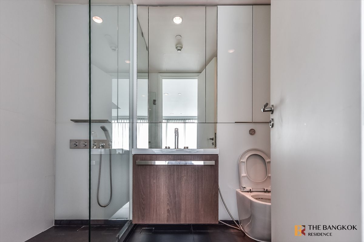 ให้เช่าคอนโดวิทยุ ชิดลม หลังสวน : 185 Rajdamri ✨ ห้องกว้าง พร้อมวิวเมืองแบบพาโนรามา 🌃 ใกล้ BTS ราชดำริ