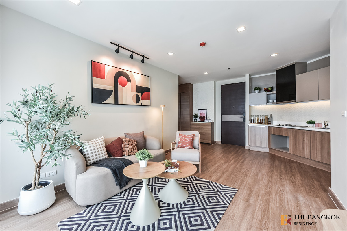 ขายคอนโดสาทร นราธิวาส : ✨ Spacious Fully Furnished Unit - Rhythm Sathorn near Bts Saphan Taksin