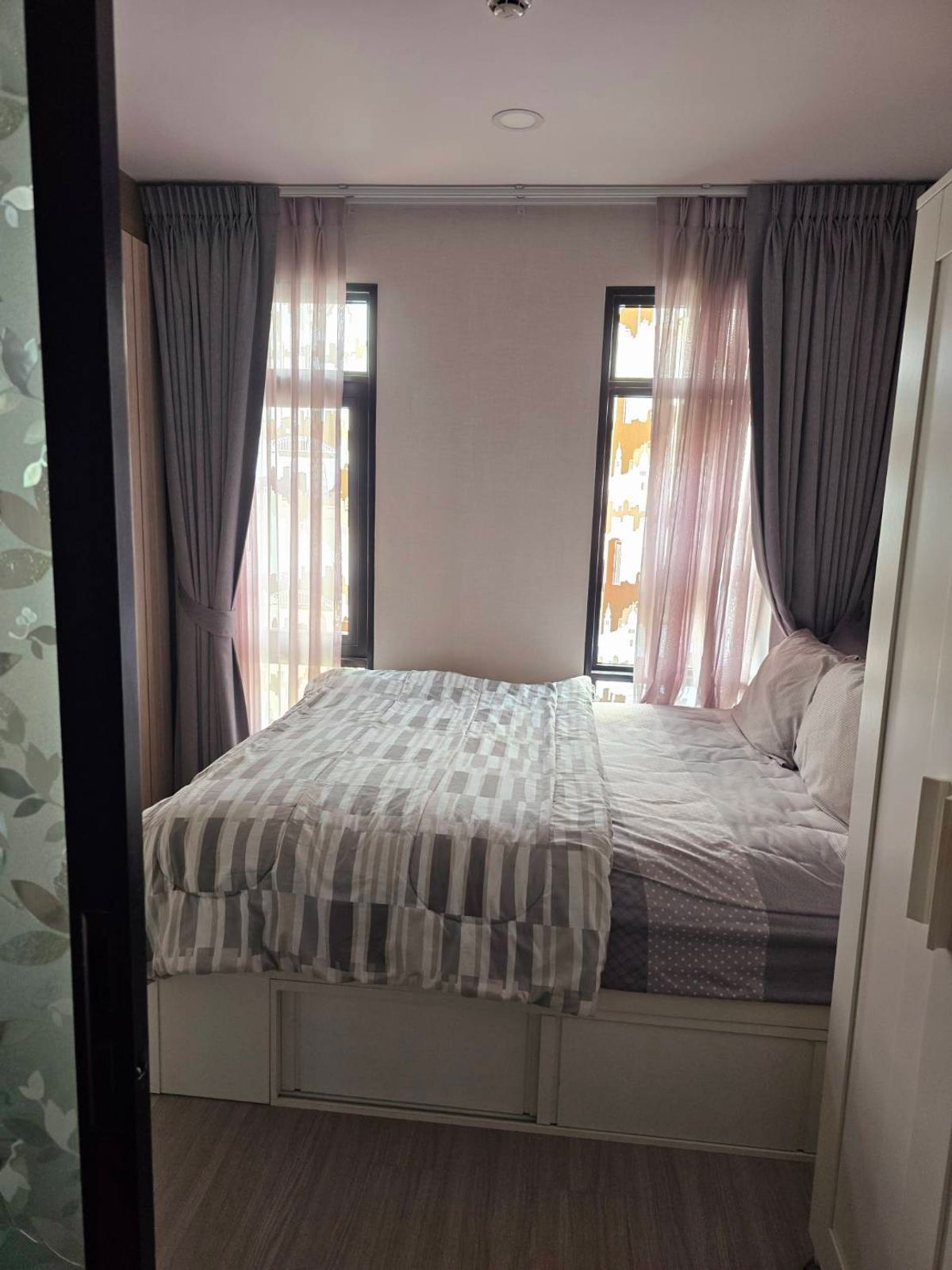 ขายคอนโดพระราม 9 เพชรบุรีตัดใหม่ RCA : ขายแอสปาย อโศก - รัชดา ห้องมุม มีรถรับส่งไป MRT พระราม 9 ใกล้ทางด่วน เดินทางสะดวก 