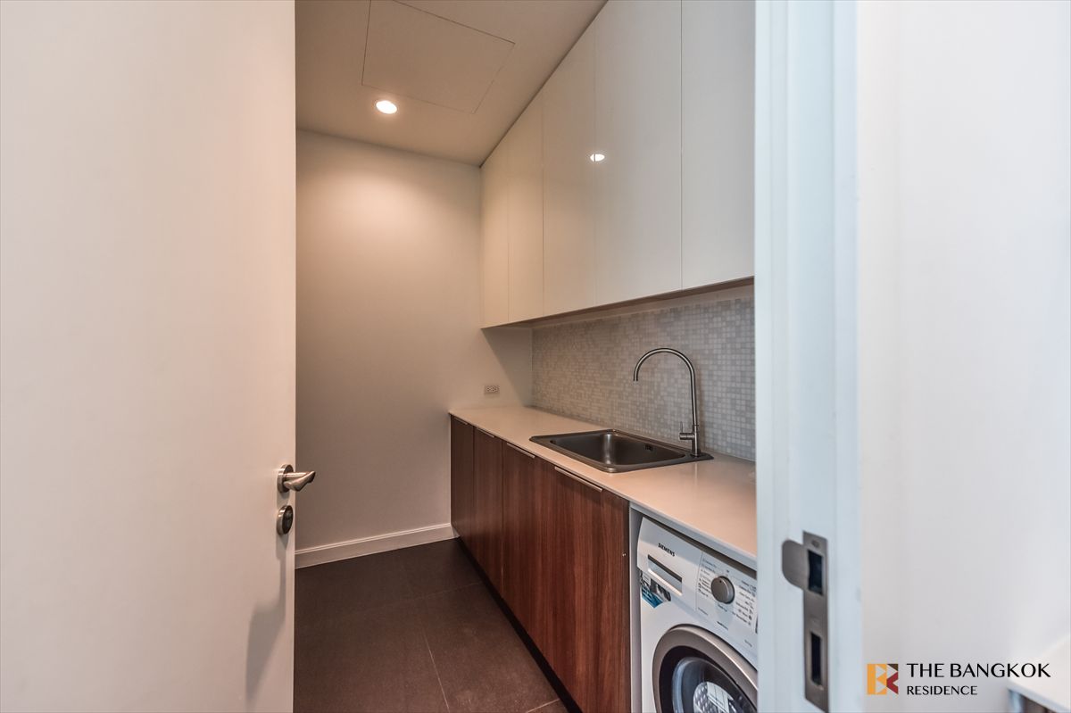 ให้เช่าคอนโดวิทยุ ชิดลม หลังสวน : 185 Rajdamri ✨ ห้องกว้าง พร้อมวิวเมืองแบบพาโนรามา 🌃 ใกล้ BTS ราชดำริ