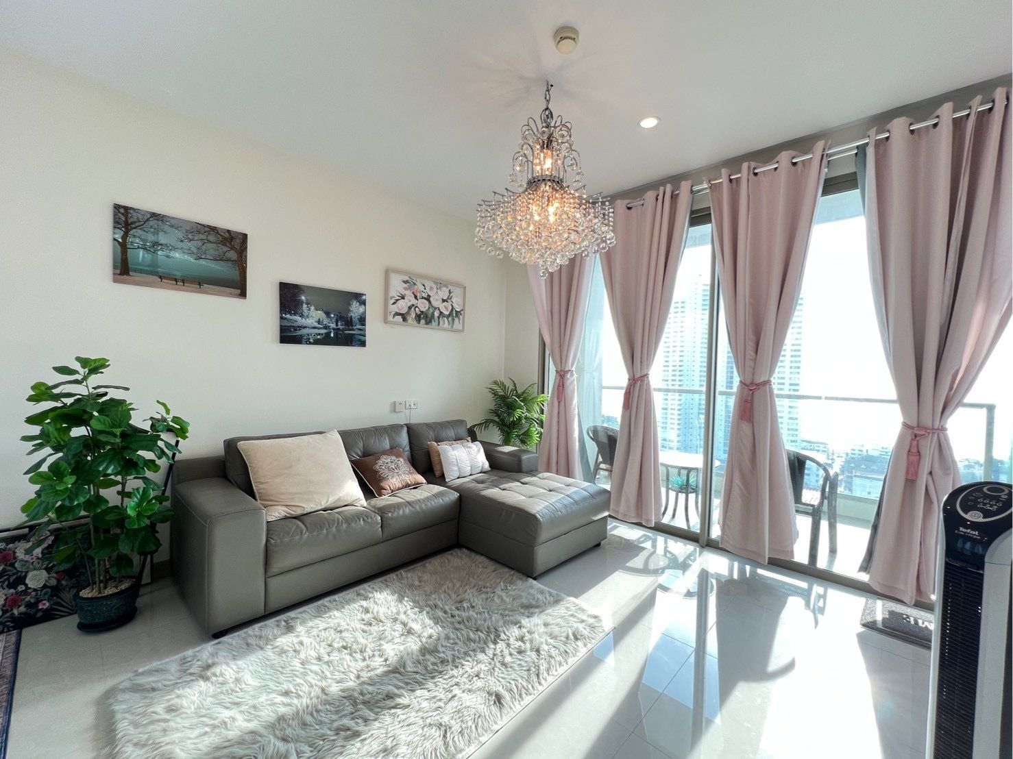 For SaleCondoPattaya, Bangsaen, Chonburi : One bedroom condo for sale at The Riviera Beach Jomtien U5632256