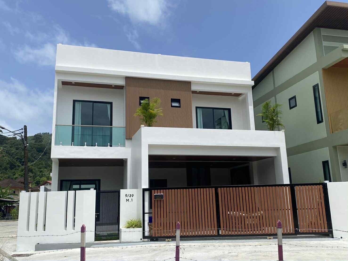 ขายบ้านภูเก็ต : ขาย วิลล่า 4 ห้องนอน ใน กะทู้, ภูเก็ต U5633922