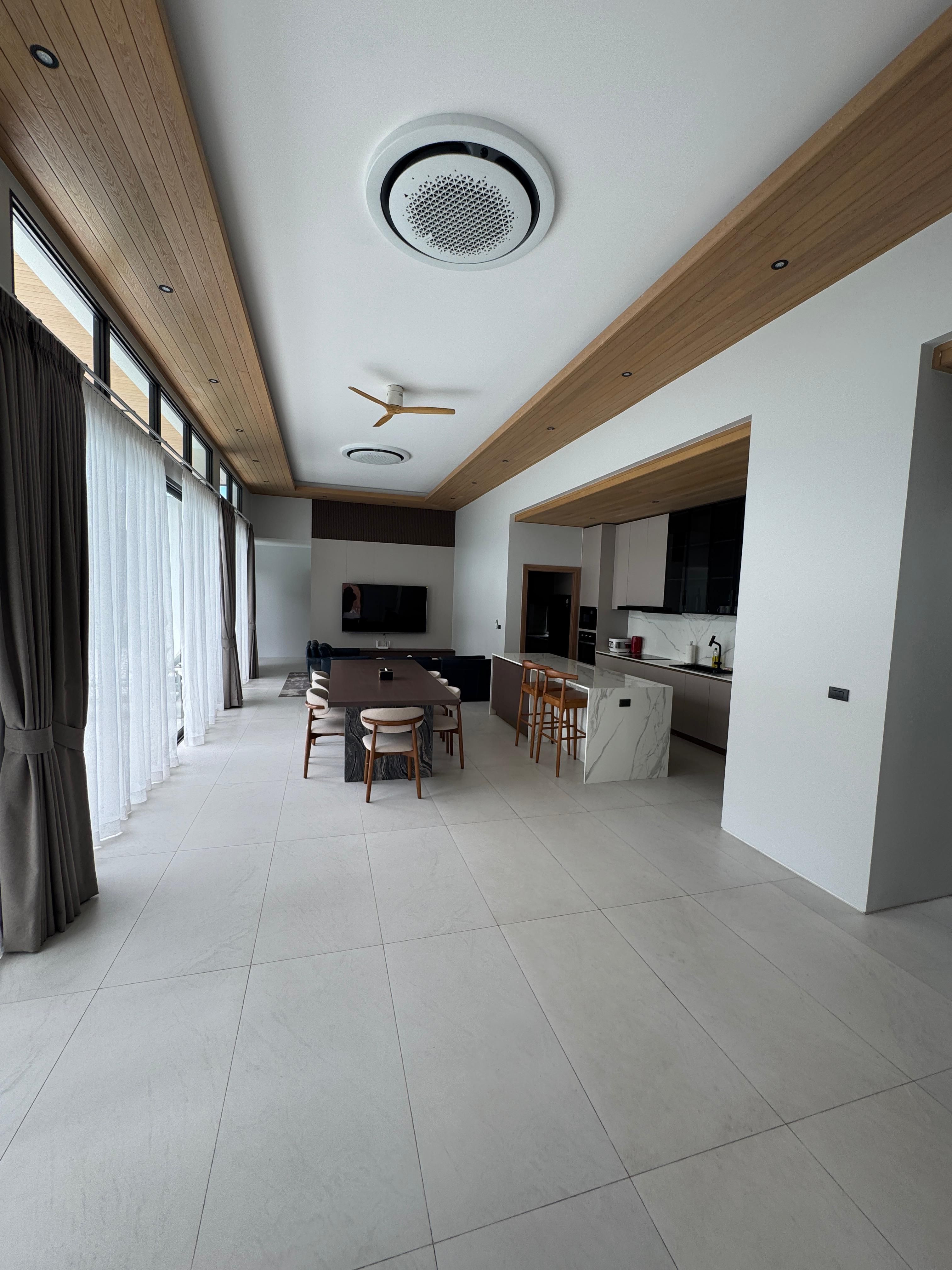 ขายบ้านภูเก็ต : ขาย วิลล่า 4 ห้องนอน ในโครงการ โมอาน่า บรีซ ไม้ขาว U5623072