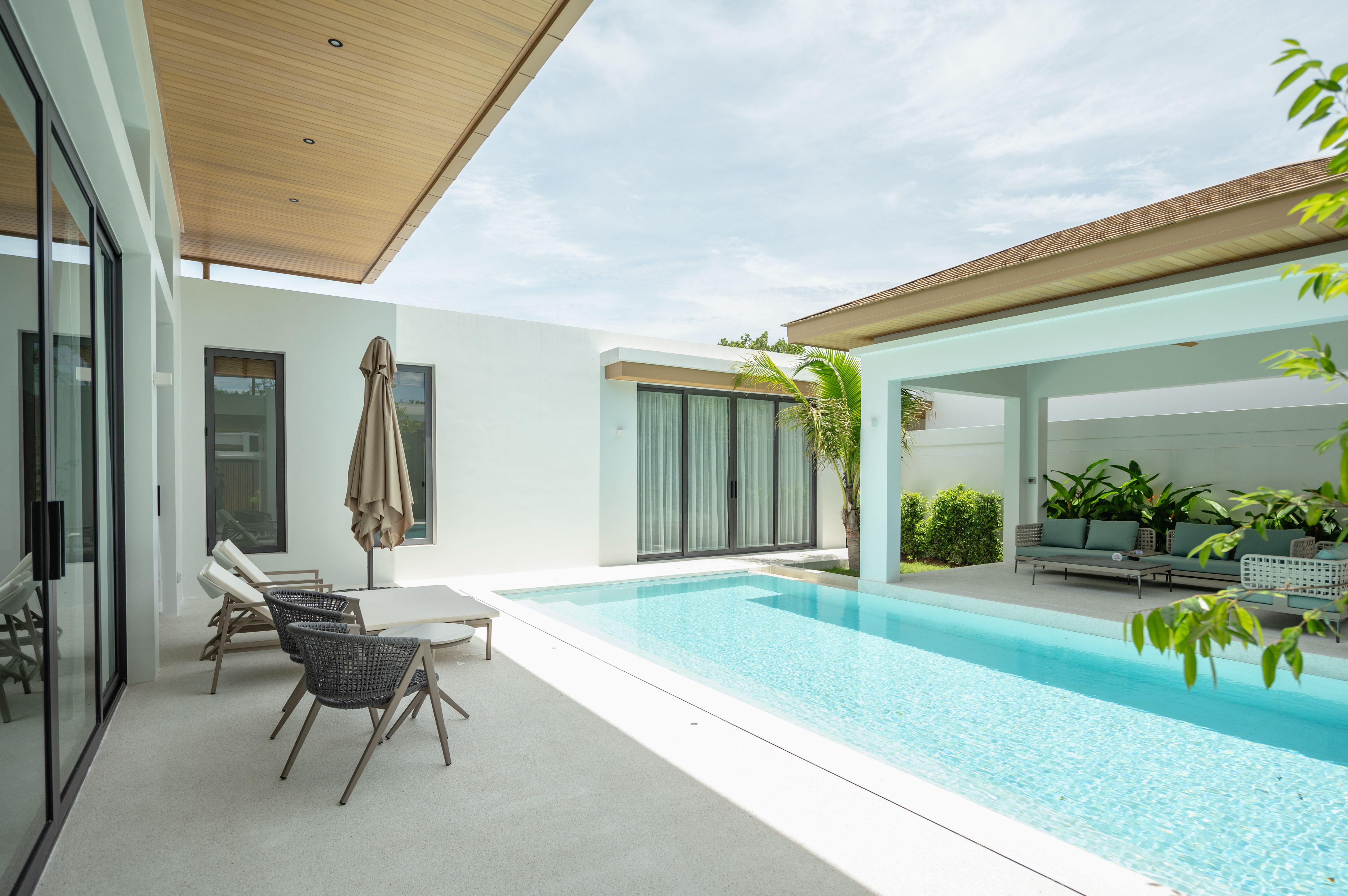 ขายบ้านภูเก็ต : ขาย วิลล่า 4 ห้องนอน ในโครงการ โมอาน่า บรีซ ไม้ขาว U5623159