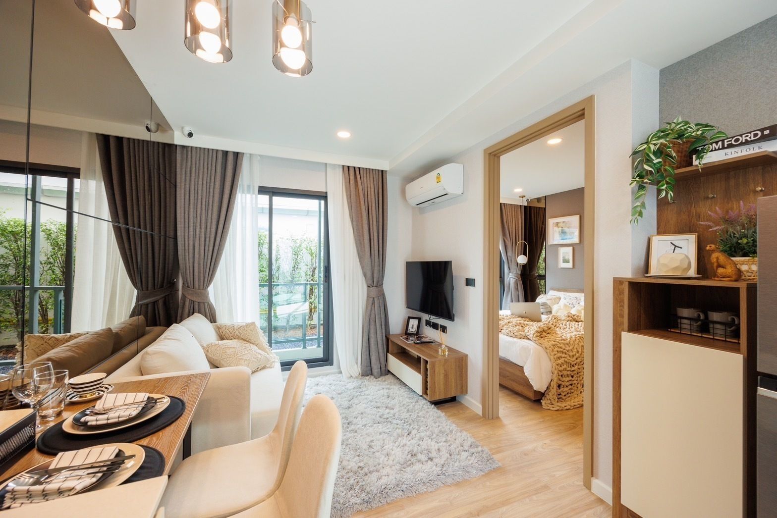 ขายคอนโดภูเก็ต : Modern 1-Bedroom Condo on the 8th Floor at Space Cherngtalay U1995466