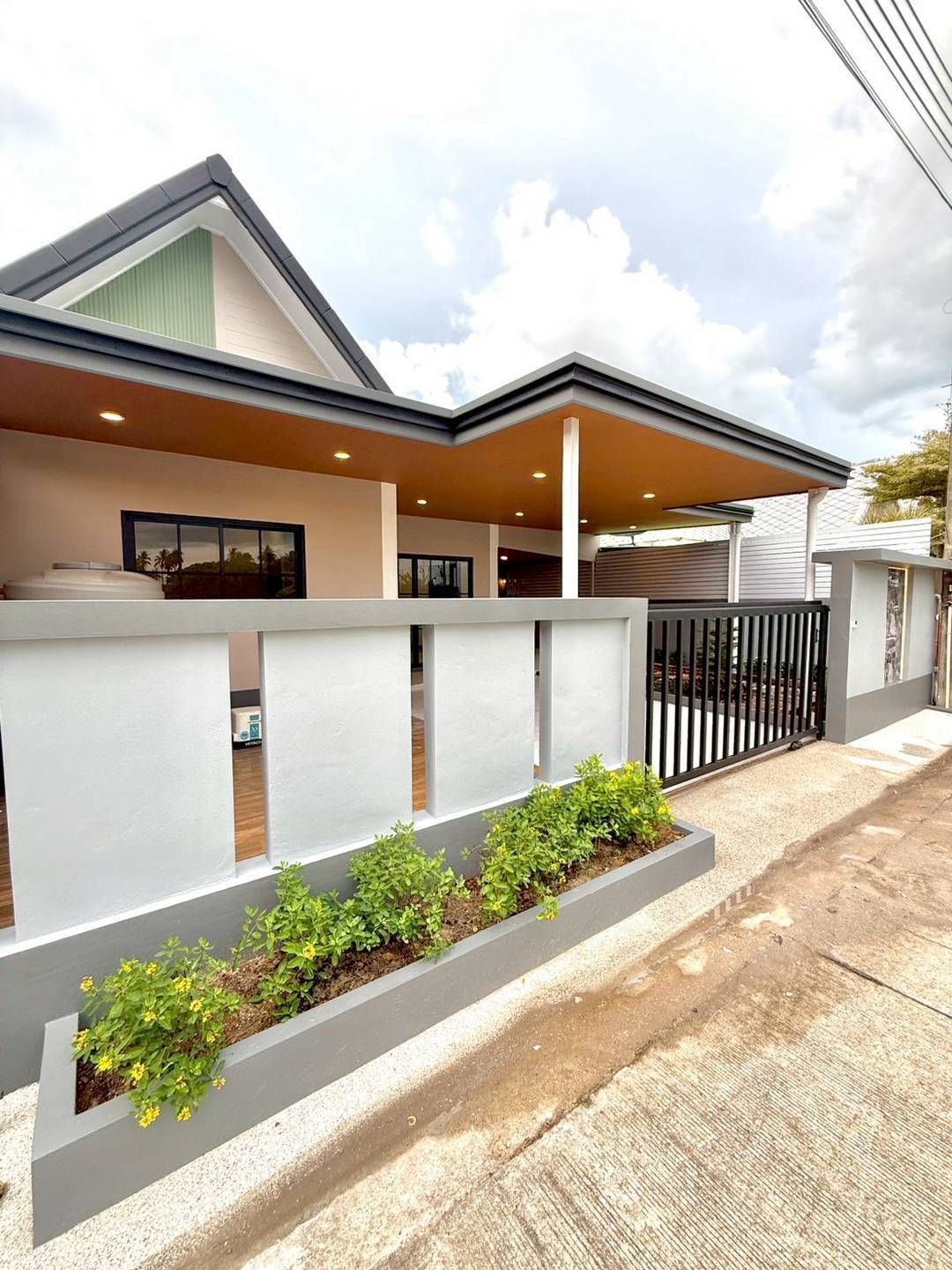 ขายบ้านภูเก็ต : ขาย บ้านเดี่ยว 3 ห้องนอน ใน ป่าคลอก, ภูเก็ต U5633952