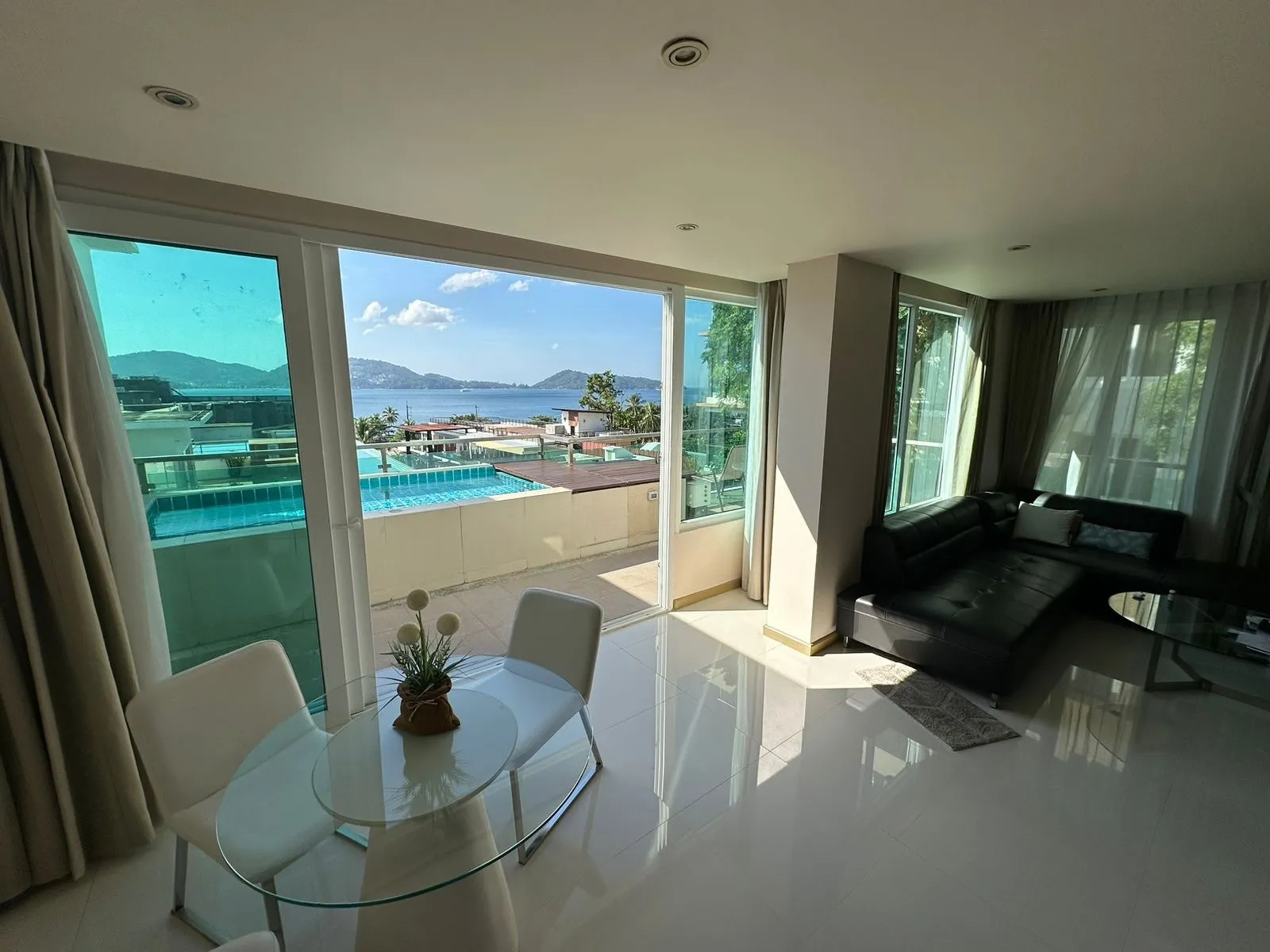 For SaleCondoPhuket : Luxury 2 Bedroom with swimming pool sea view U1073430