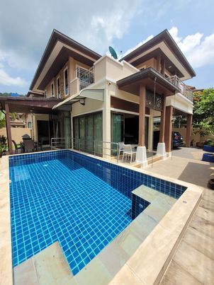 For SaleHousePhuket : Pool Villa in quiet area of Patong 10 mins walk to the Beach U1398774