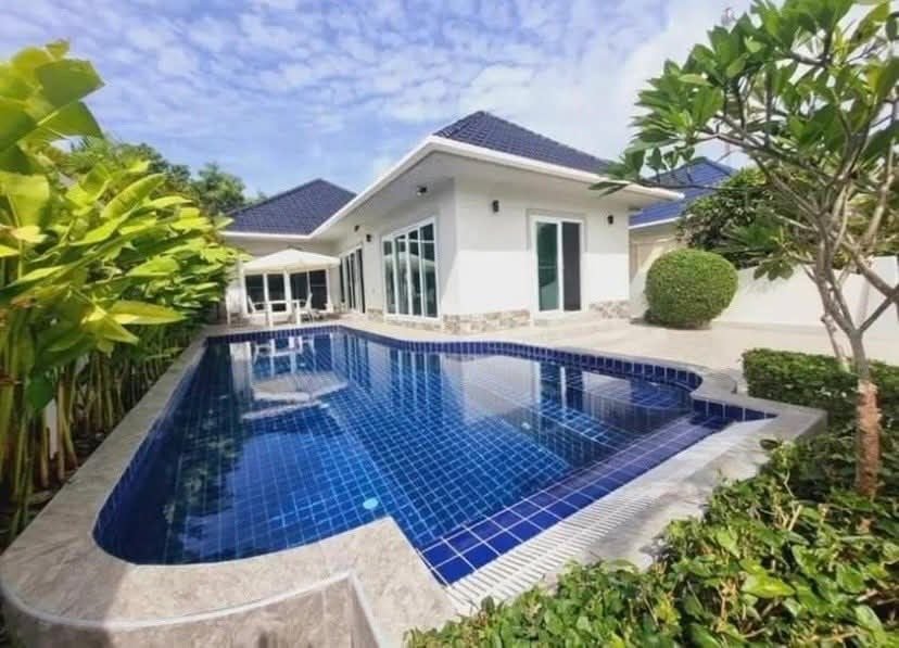 For SaleHousePhuket : 3 bedroom 2.5 bathroom for rent and sale U1995328