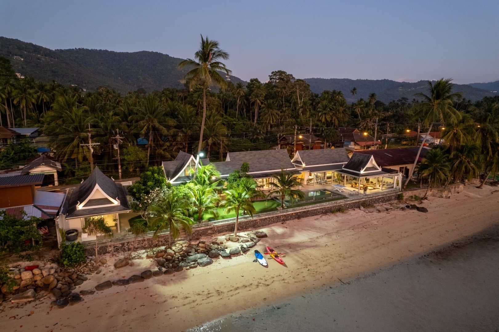 For SaleHouseKoh Samui, Surat Thani : 6 Bedroom Villa for sale in Maenam, Surat Thani  U5592722
