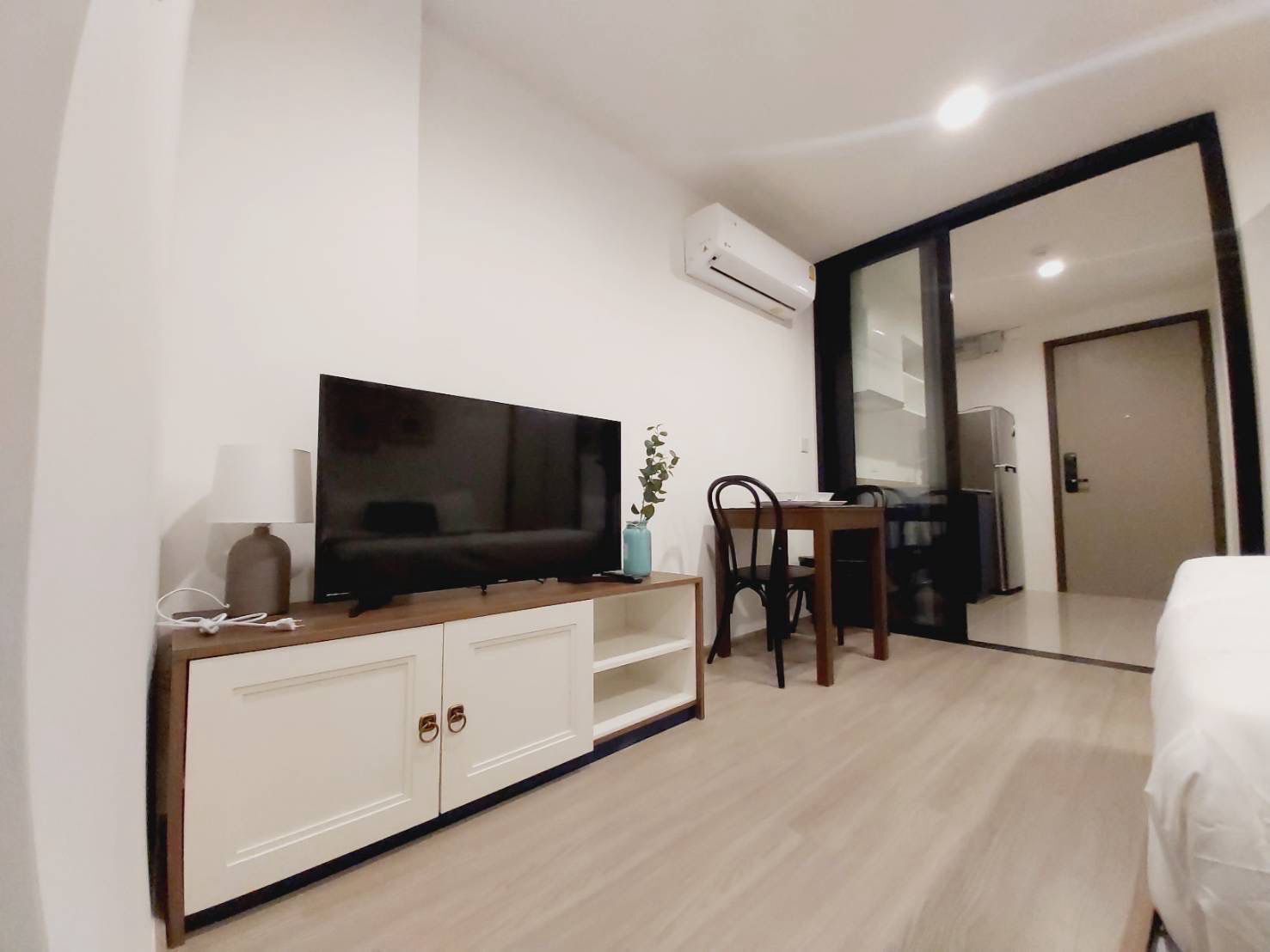 ขายคอนโดภูเก็ต : ขาย คอนโด 1 ห้องนอน ในโครงการ เดอะ เบส เซ็นทรัล ภูเก็ต U5339958