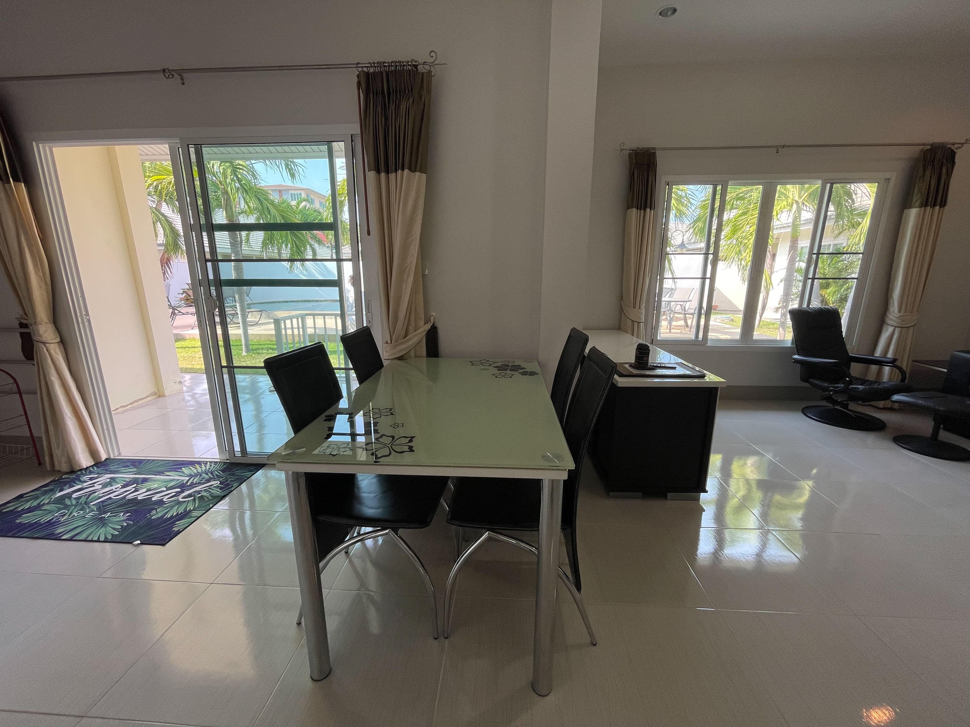 For SaleHouseHuahin, Prachuap Khiri Khan, Pran Buri : 2 Bedroom Townhouse for sale at Baan Finland  U5343918