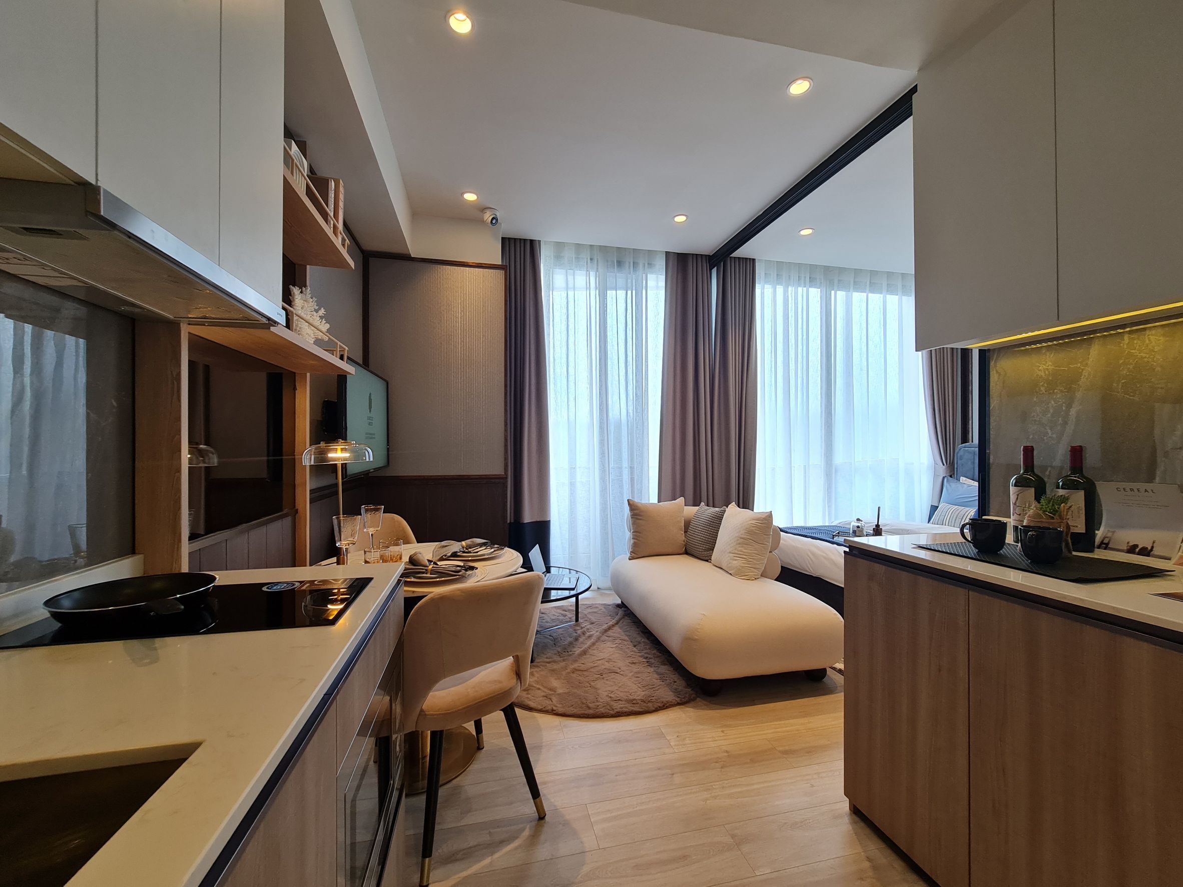 For SaleCondoPattaya, Bangsaen, Chonburi : 1 Bedroom Condo for sale at Wyndham Grand Residences Wongamat Pattaya  U1814942