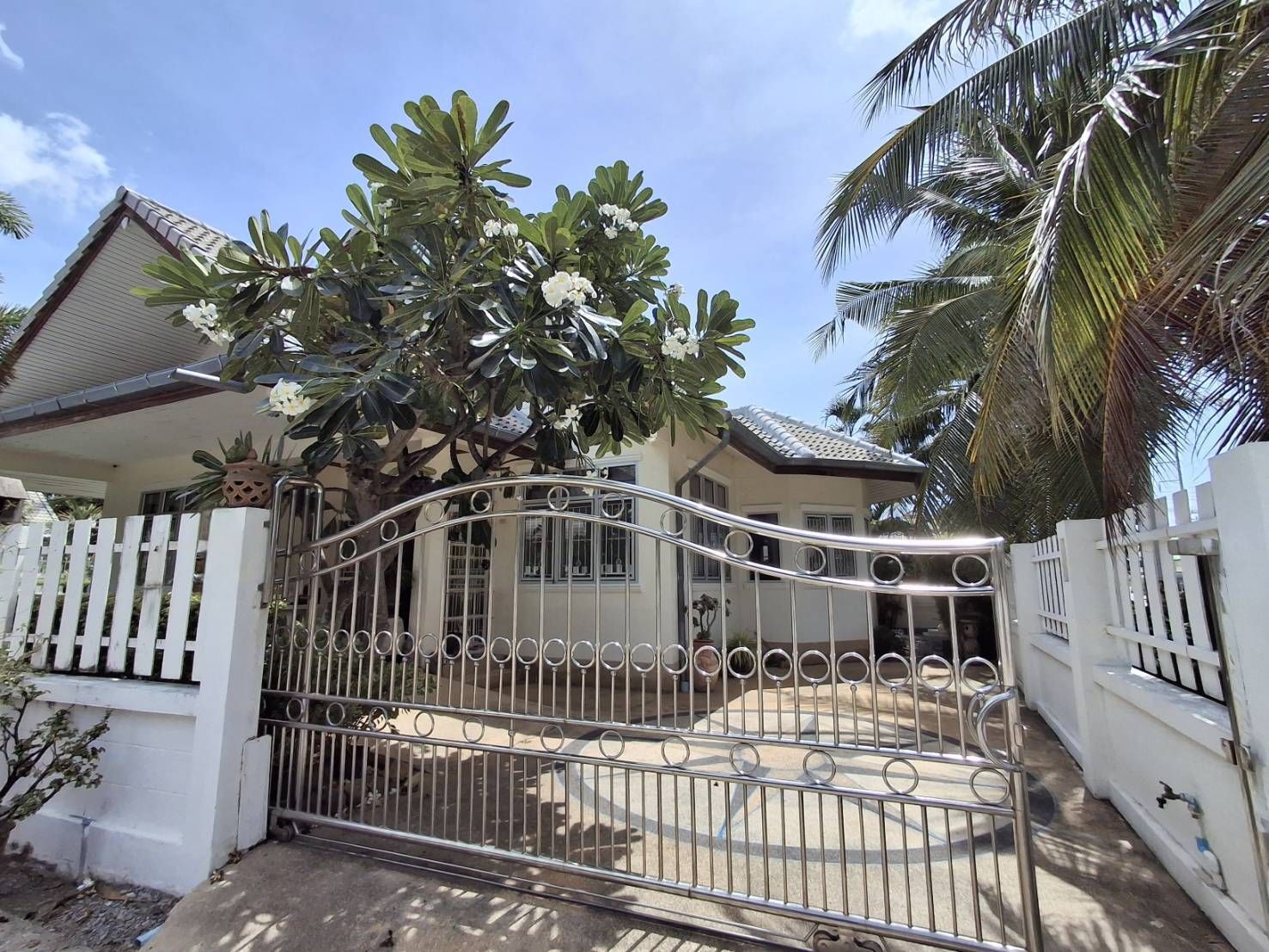 For SaleHouseHuahin, Prachuap Khiri Khan, Pran Buri : 3 Bedroom House for sale at Coconut Grove  U1915230