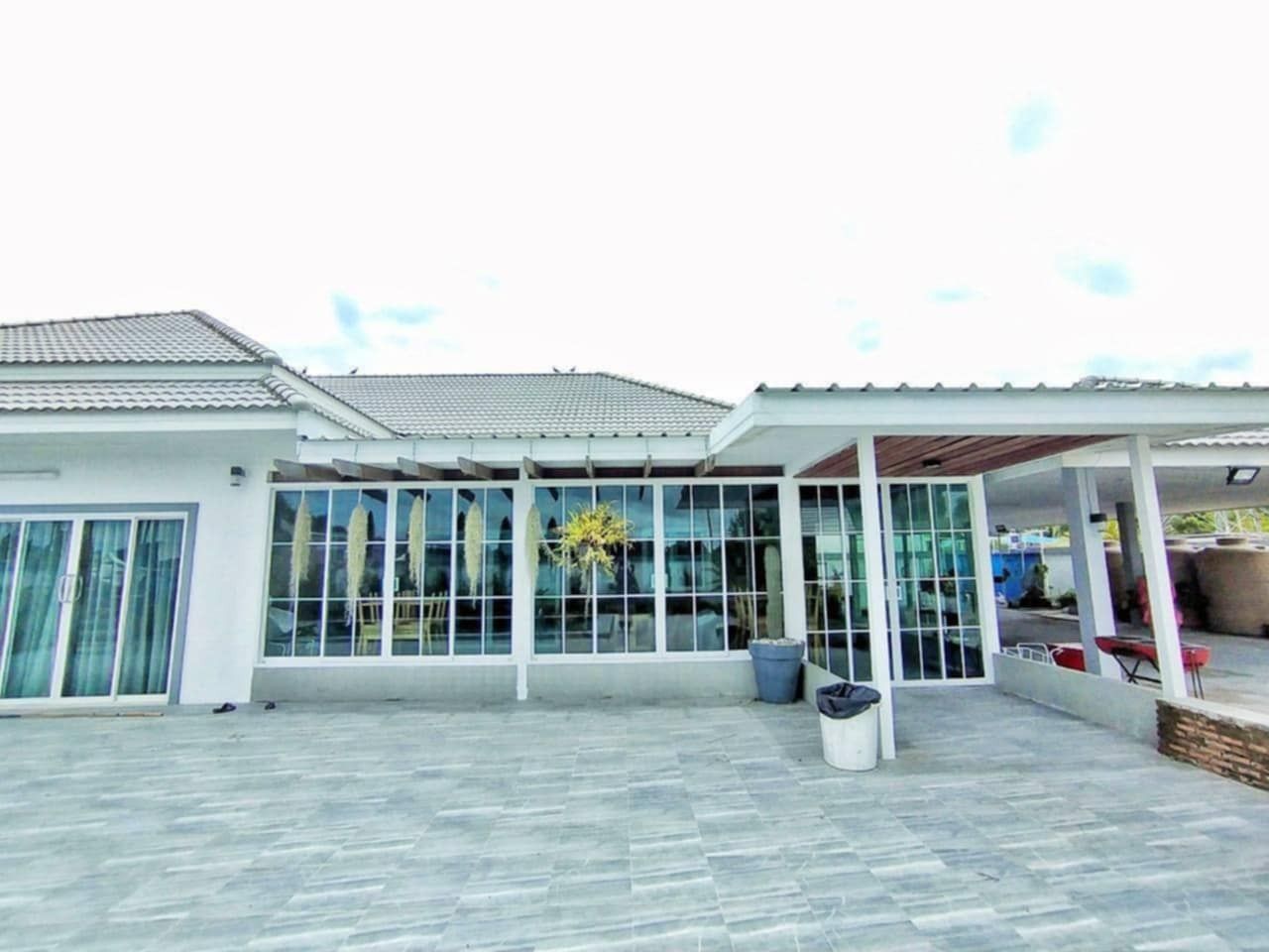 For SaleHouseHuahin, Prachuap Khiri Khan, Pran Buri : 5 Bedroom House for sale in Thap Tai, Prachuap Khiri Khan  U5565523