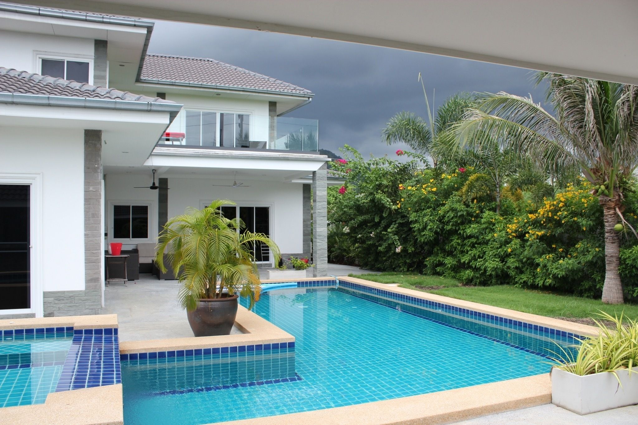 For SaleHouseHuahin, Prachuap Khiri Khan, Pran Buri : 5 Bedroom Villa for sale in Nong Kae, Prachuap Khiri Khan  U1885429
