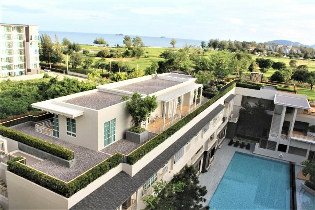 For SaleCondoHuahin, Prachuap Khiri Khan, Pran Buri : Topfloor Beach Condo in Hua Hin at Autumn Condominium  U1047660