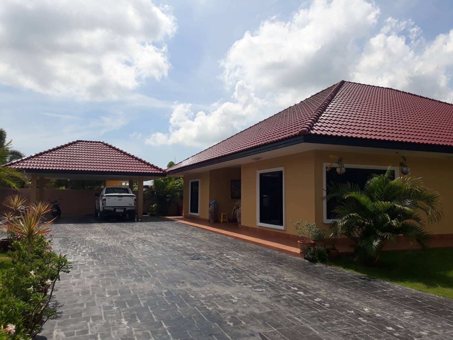 For SaleHouseHuahin, Prachuap Khiri Khan, Pran Buri : 5 Bedroom Villa for sale in Wang Phong, Prachuap Khiri Khan  U1966129