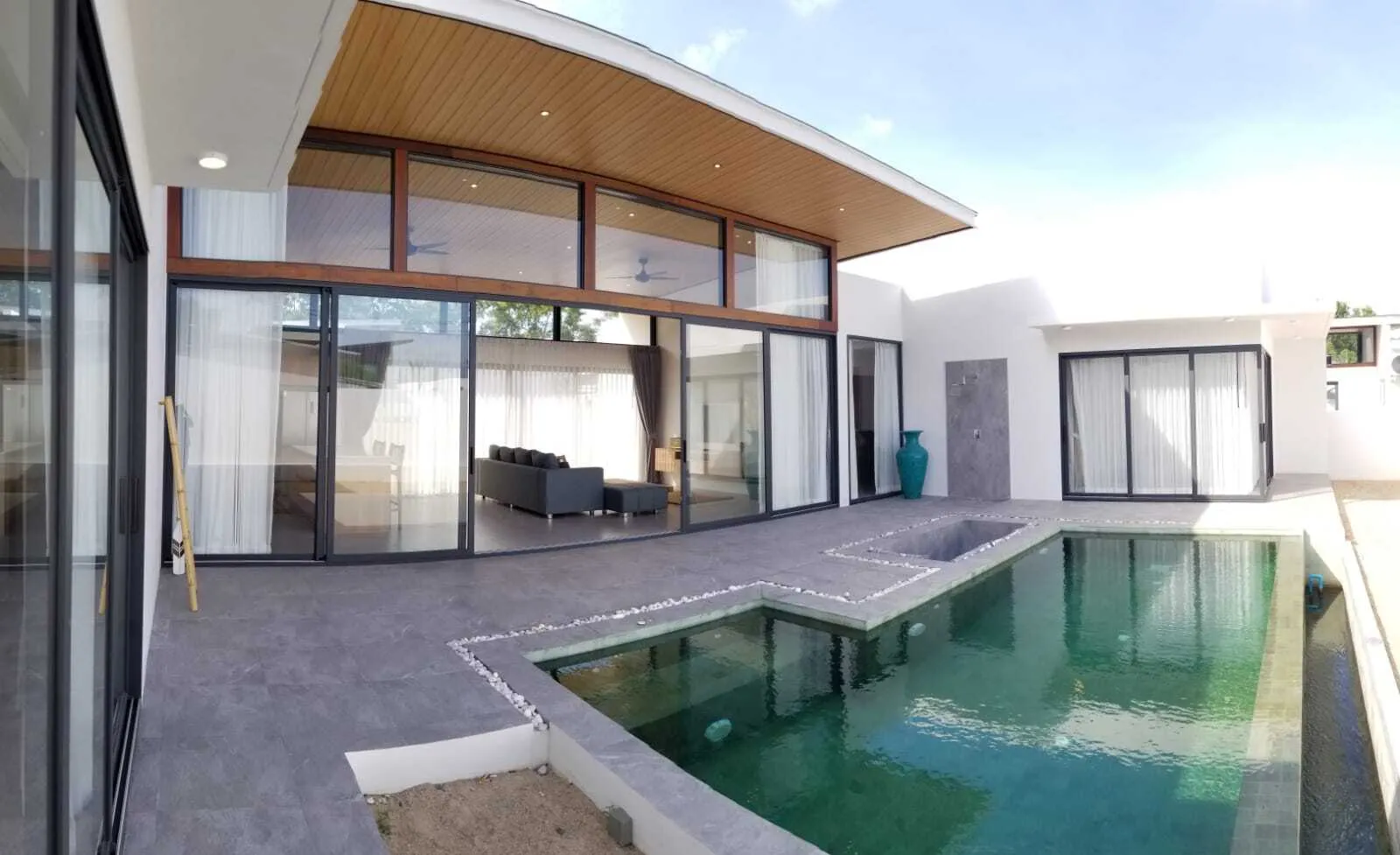 For SaleHouseKoh Samui, Surat Thani : Beautiful New 3 Bedroom Pool Villa located in Bangrak U1678544