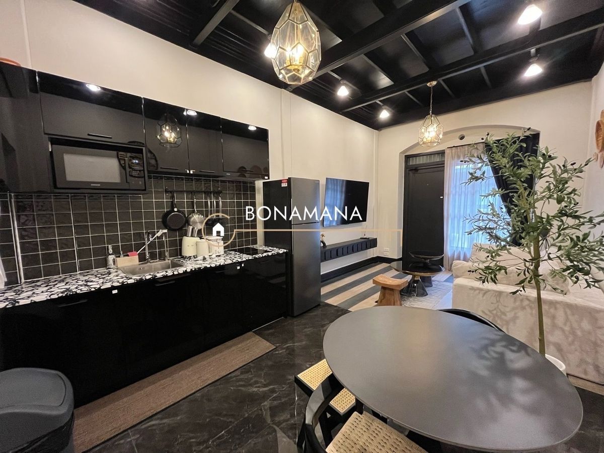 ให้เช่าทาวน์โฮมเยาวราช บางลำพู : Luxury Residence for rent, Yaowarat.  (MRT Samyot 700m)