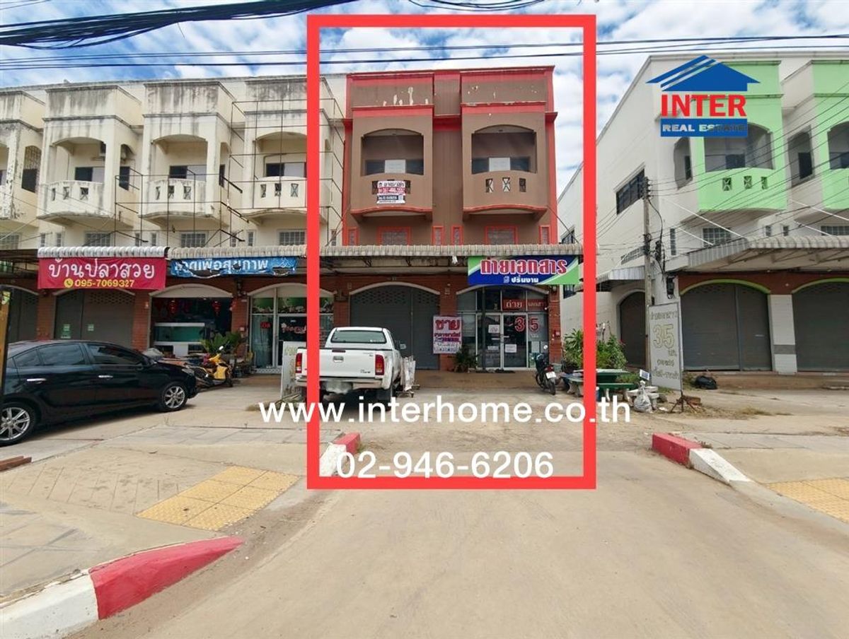 ขายอาคารพาณิชย์โคราช นครราชสีมา : อาคารพาณิชย์ 3 ชั้น 40 ตร.ว. อาคารพาณิชย์ ซอยตรอกวัดท่าตะโก ถนนมิตรภาพ ถนนตรอกวัดท่าตะโก เมืองนครราชสีมา นครราชสีมา