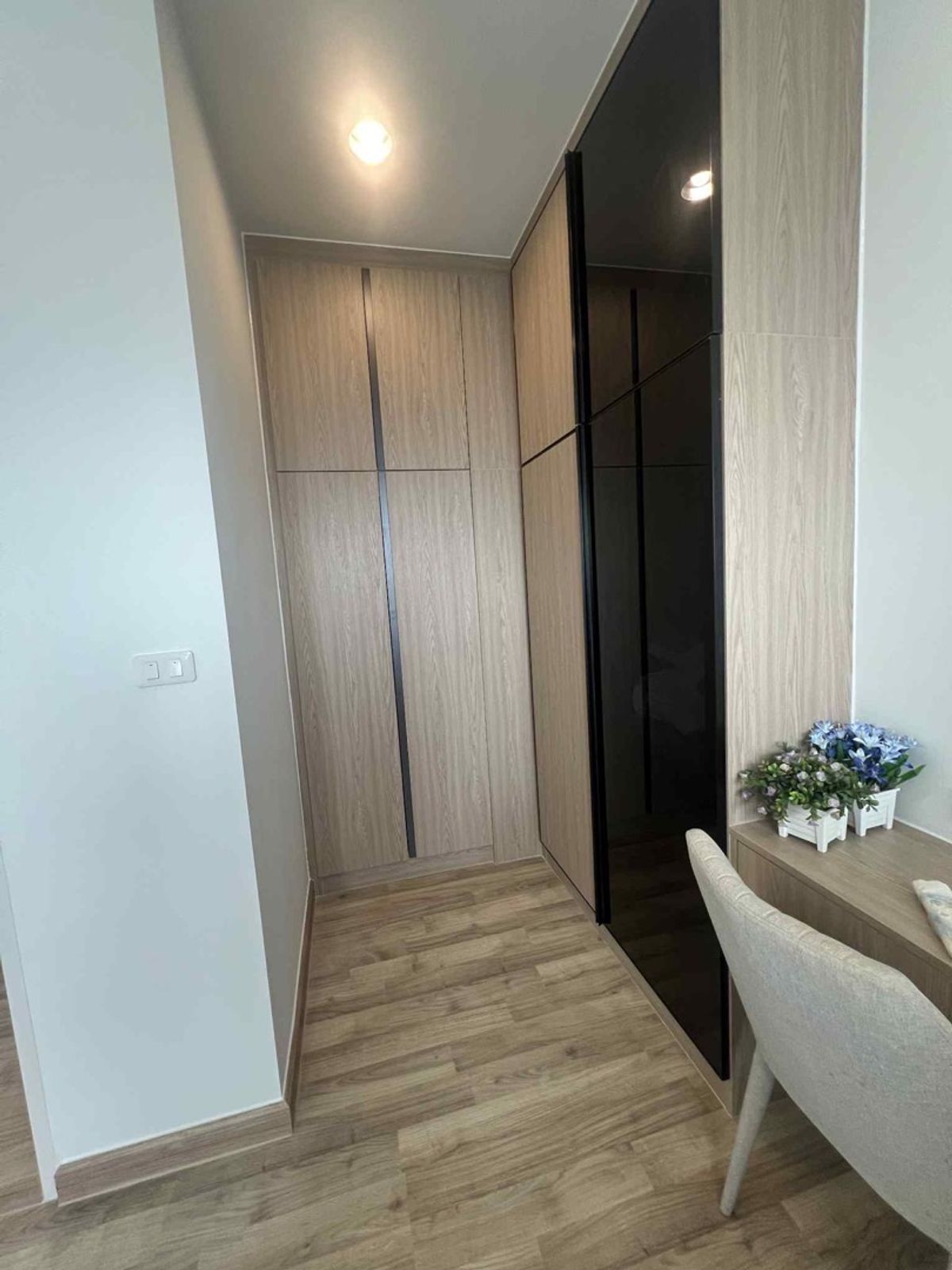 ให้เช่าคอนโดบางนา แบริ่ง ลาซาล : 🌈🌈🔥FOR Rent Condo Niche Mono Sukhumvit-Bearing  ให้เช่าคอนโด นิช โมโน สุขุมวิท แบริ่ง#BTSBearing #บีทีเอสแบริ่ง #NicheMonoSukhumvitBearing #นิชโมโนสุขุมวิทแบริ่ง #Bearing🚫 Minimum 1 year contract 🚫 Not Pet  Not Smoke ❌ ❌Not co-agent ❌❌.〽️REN