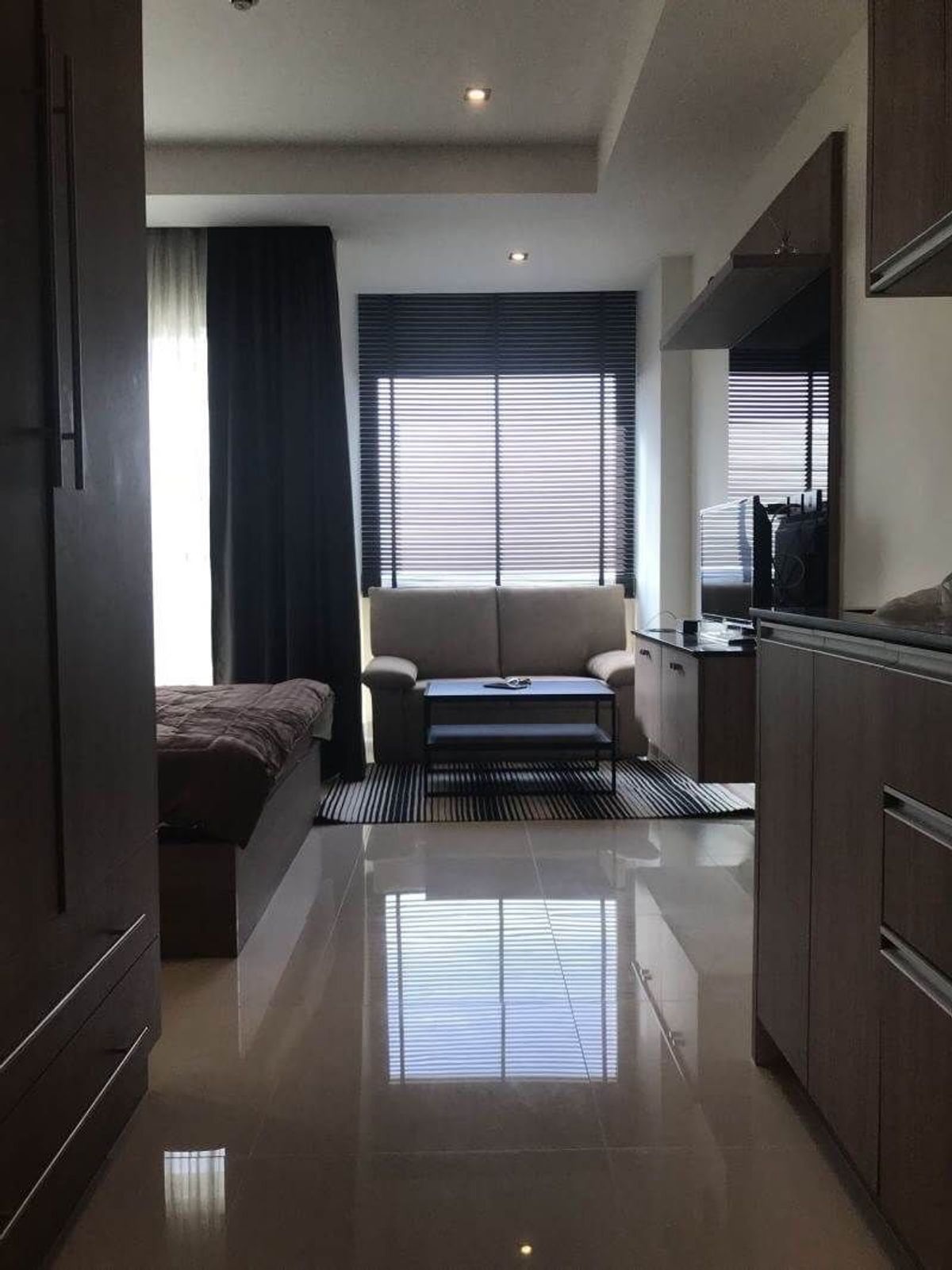 ขายคอนโดพัทยา บางแสน ชลบุรี สัตหีบ : ขายถูก น้ำทะเลคอนโด seaview จอมเทียน พัทยา