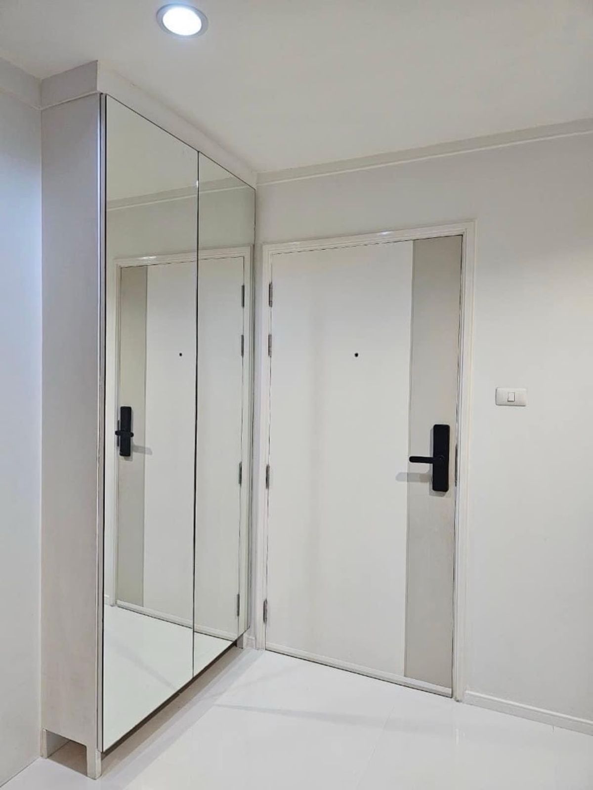 For RentCondoOnnut, Udomsuk : For rent, Lumpini Ville Sukhumvit 77/2, 3rd floor, city view, room 46 sq m, fully furnished with electrical appliances, 17,000/month, ready to move in 10/68, accepting reservations📍