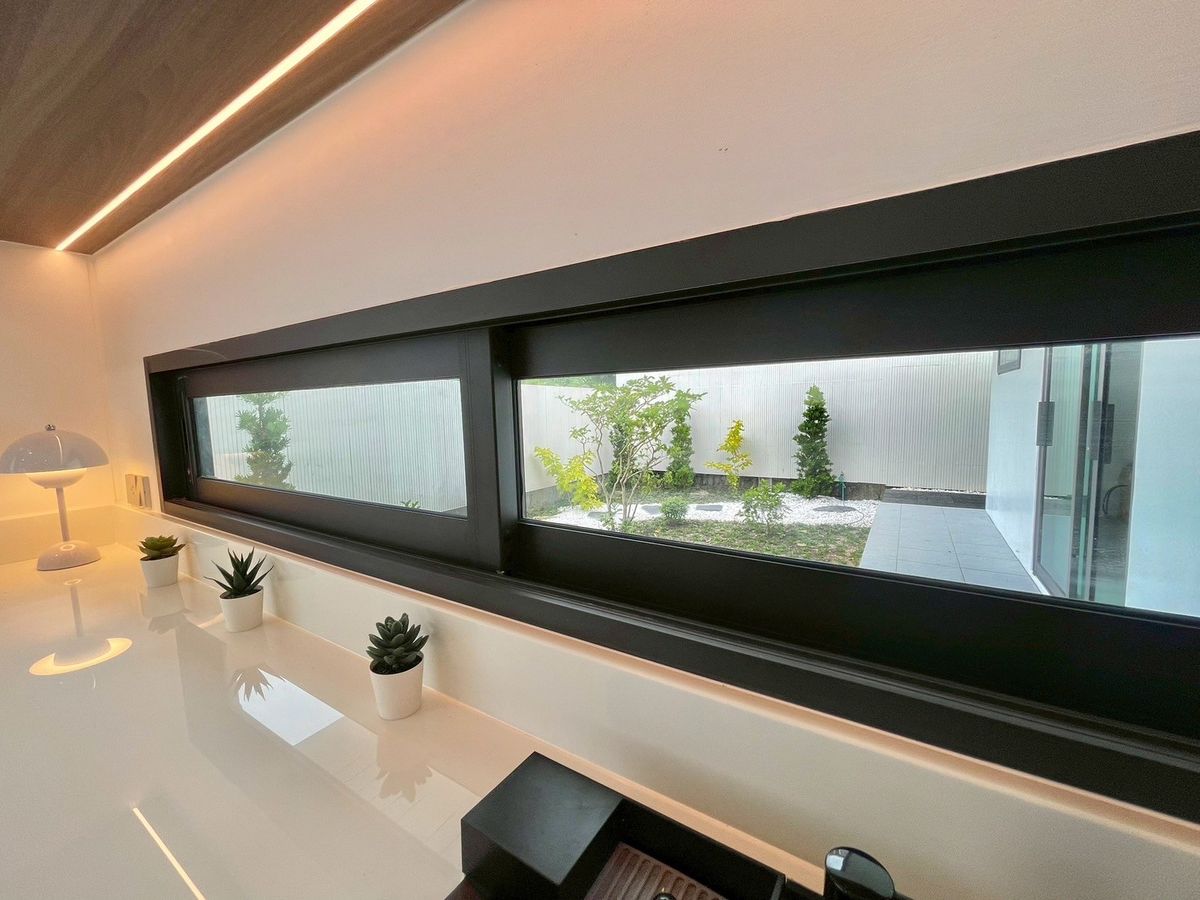 For SaleHousePattanakan, Srinakarin : Single house in Soi Phatthanakan, completely renovated, beautiful and new, modern style, ready to move in