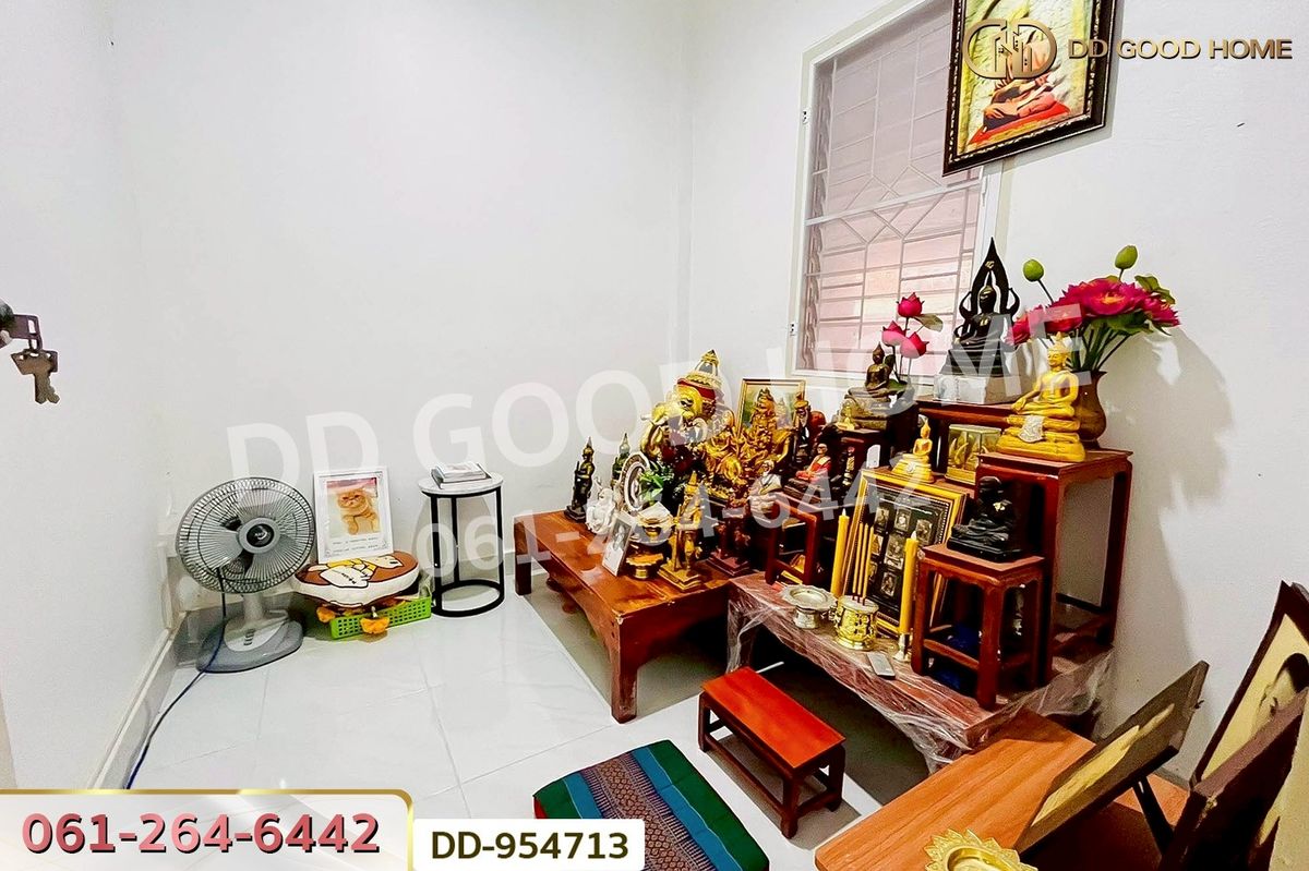 For SaleTownhomePathum Thani,Rangsit, Thammasat : DD-954713 Townhouse Chomfah-Warangkul Klong 2 Thanyaburi Pathum Thani Near DD Marche Market