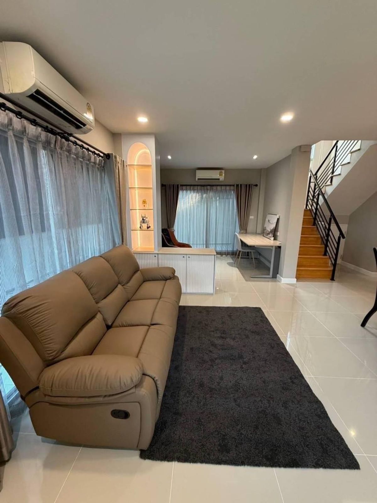 ขายบ้านลาดกระบัง สุวรรณภูมิ : TP073 ขายพร้อมผู้เช่า Life Bangkok Boulevard วงแหวน-อ่อนนุช 2