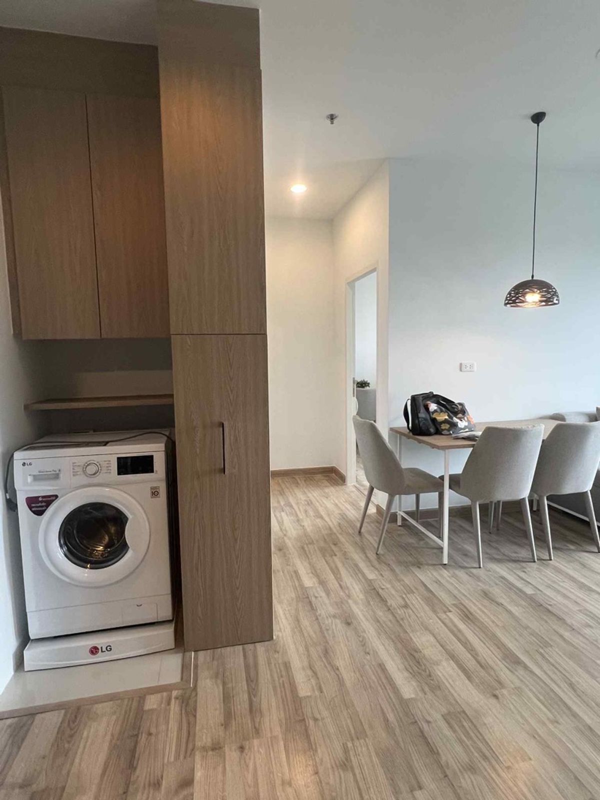 ให้เช่าคอนโดบางนา แบริ่ง ลาซาล : 🌈🌈🔥FOR Rent Condo Niche Mono Sukhumvit-Bearing  ให้เช่าคอนโด นิช โมโน สุขุมวิท แบริ่ง#BTSBearing #บีทีเอสแบริ่ง #NicheMonoSukhumvitBearing #นิชโมโนสุขุมวิทแบริ่ง #Bearing🚫 Minimum 1 year contract 🚫 Not Pet  Not Smoke ❌ ❌Not co-agent ❌❌.〽️REN