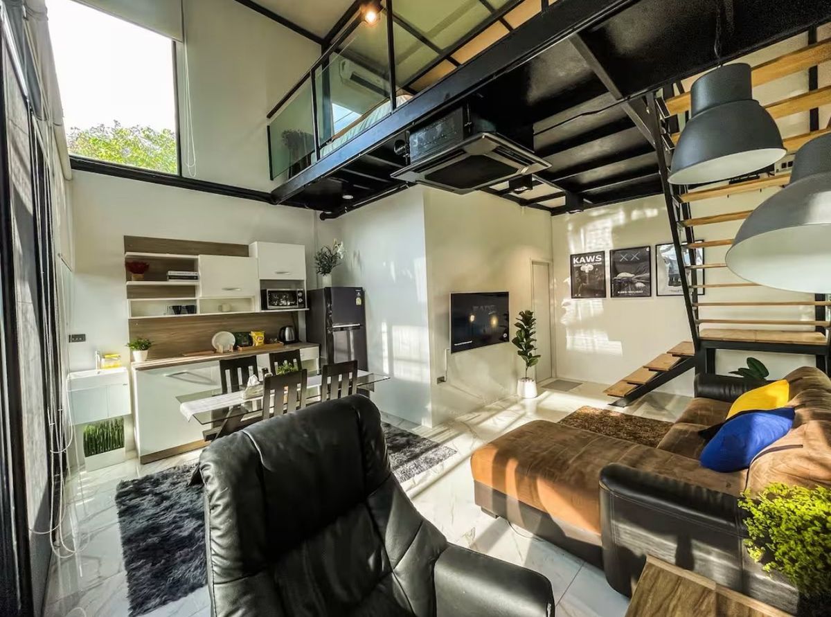 For RentHousePattanakan, Srinakarin : ✅ Modern Private Duplex for Rent in Srinakarin-Romklao | Ideal for Studio or Living