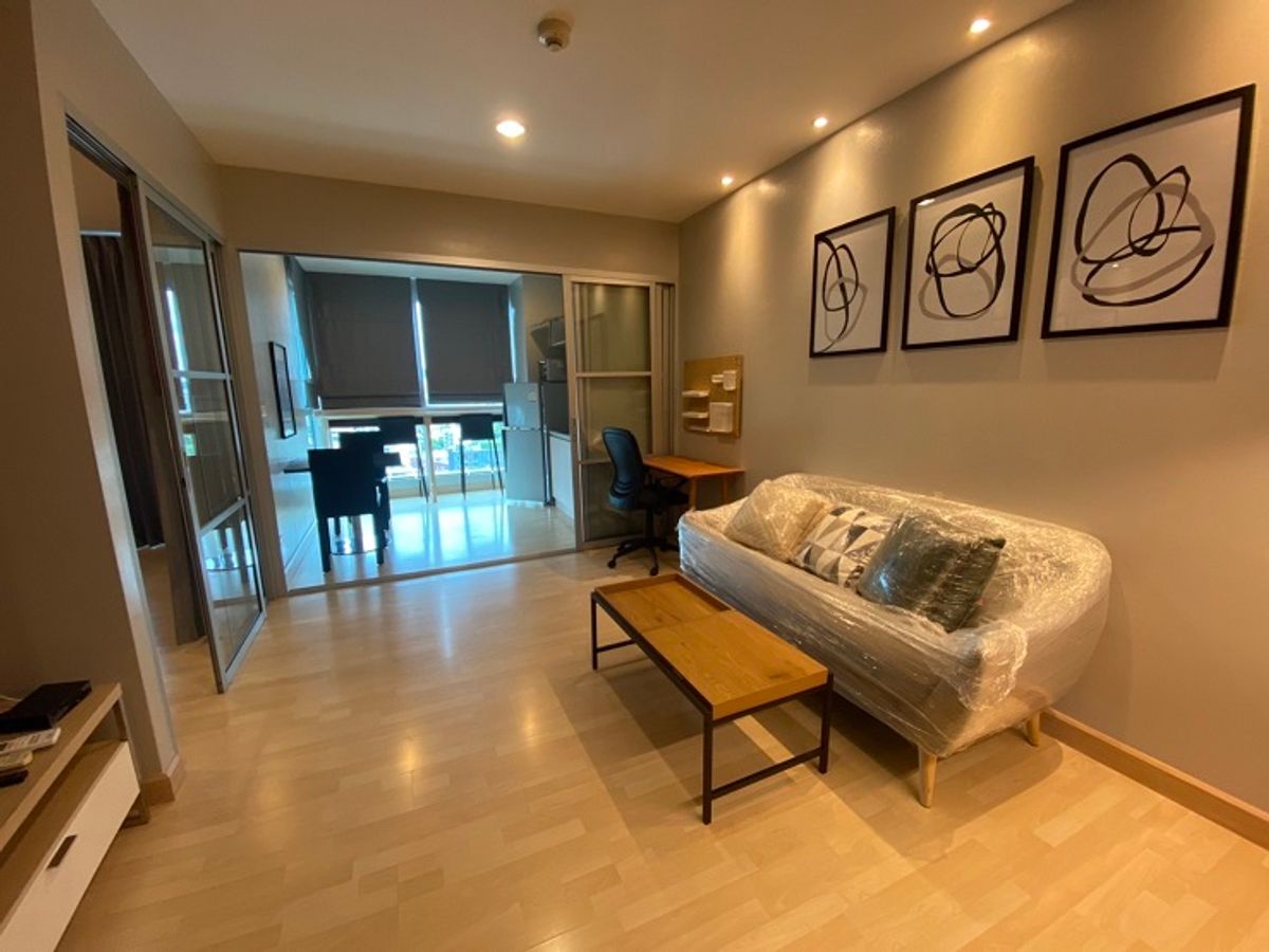 ให้เช่าคอนโดรัชดา ห้วยขวาง : ห้องสวย ให้เช่าคอนโด Rhythm รัชดาภิเษก ติด MRT รัชดาภิเษก