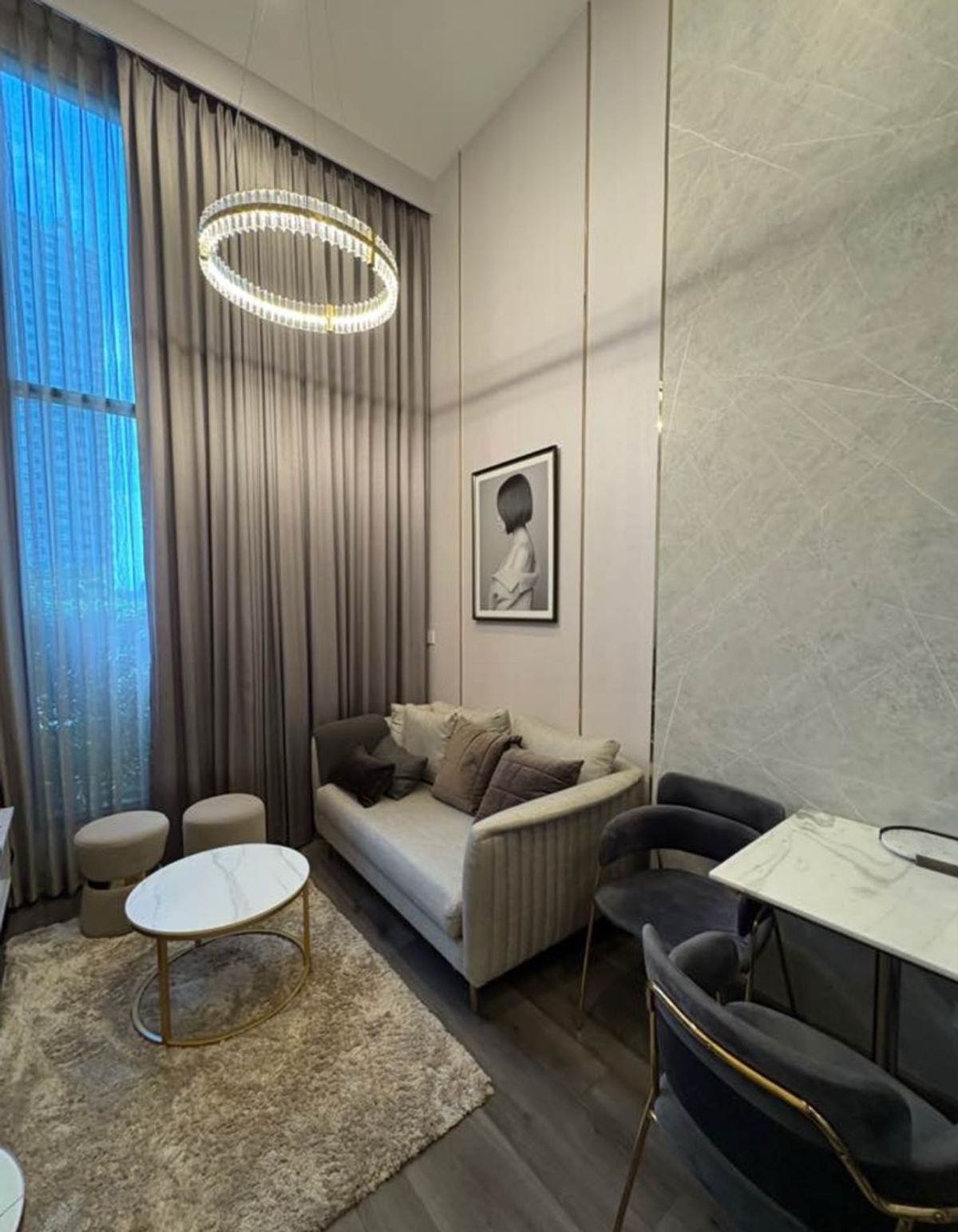 ให้เช่าคอนโดพระราม 9 เพชรบุรีตัดใหม่ RCA : 🌟 ให้เช่า KnightsBridge Space Rama 9 🌟