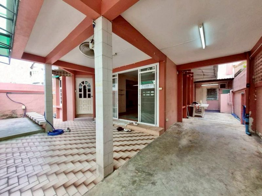 ขายทาวน์โฮมพระราม 3 สาธุประดิษฐ์ : 🍋ขายบ้าน พระราม 3 ซอยนนทรี 8 ใกล้ทางด่วน ทำเลคนทำงานสาทร ราคา 13.5 ล้าน บ้านในซอยนนทรี 8 ทำเลศักยภาพ ใกล้พระราม 3 และทางด่วน เดินทางเข้าเมืองสะดวก