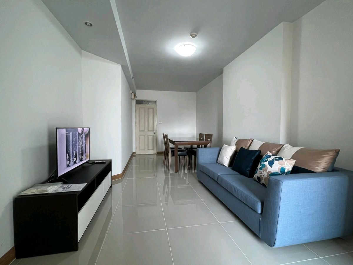 For RentCondoPattanakan, Srinakarin : Supalai Park Srinakarin Condo.