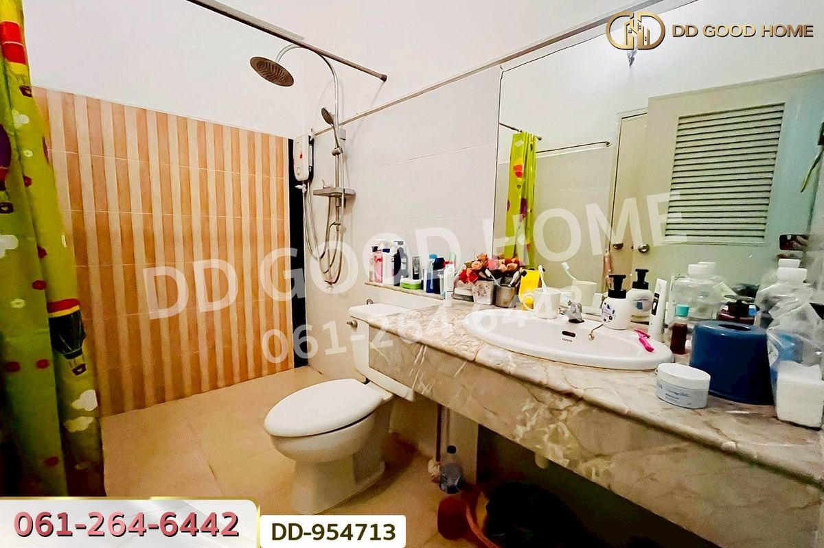 For SaleTownhomePathum Thani,Rangsit, Thammasat : DD-954713 Townhouse Chomfah-Warangkul Klong 2 Thanyaburi Pathum Thani Near DD Marche Market