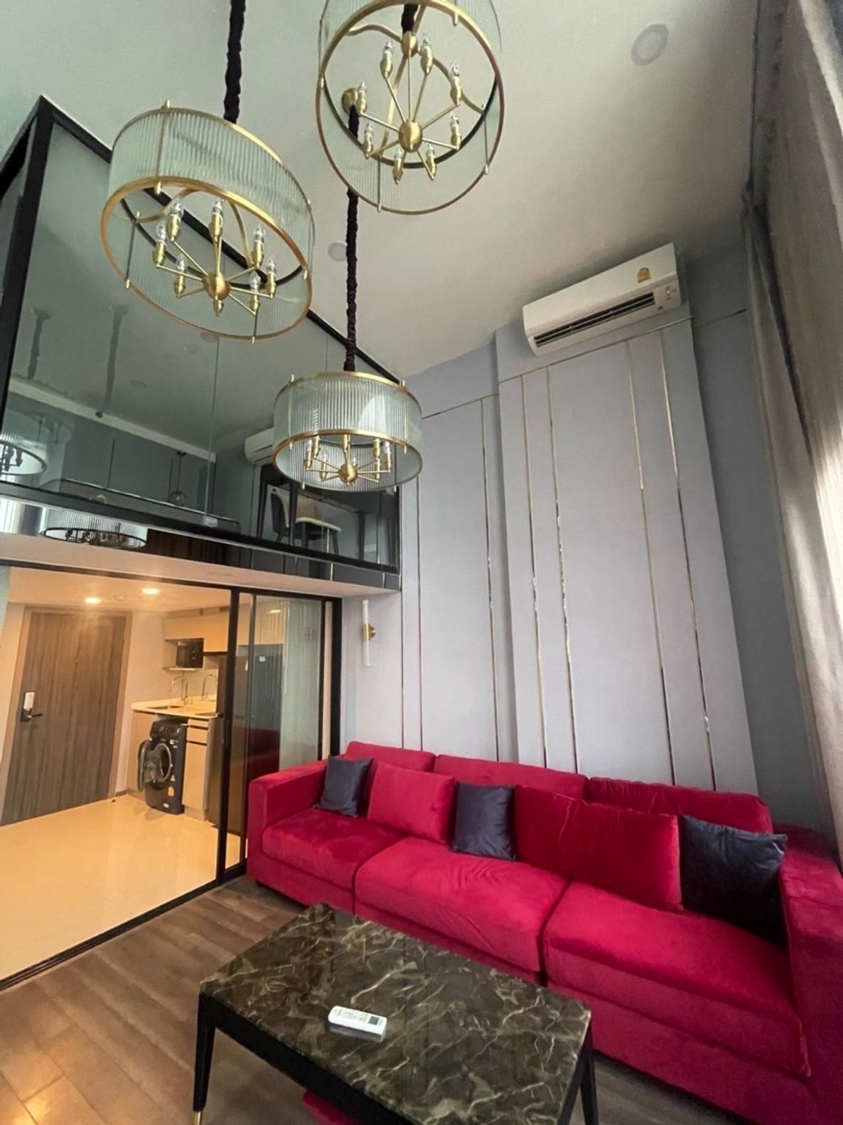 ให้เช่าคอนโดพระราม 9 เพชรบุรีตัดใหม่ RCA : 🌟 ให้เช่า KnightsBridge Space Rama 9 🌟