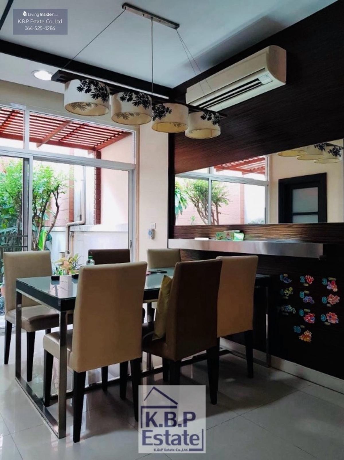ให้เช่าทาวน์โฮมสาทร นราธิวาส : บ้านกลางกรุงสาทร-นราธิวาส 3 ห้องนอน 5ห้องน้ำ 2 ห้องนั่งเล่น พร้อมเฟอร์นิเจอร์