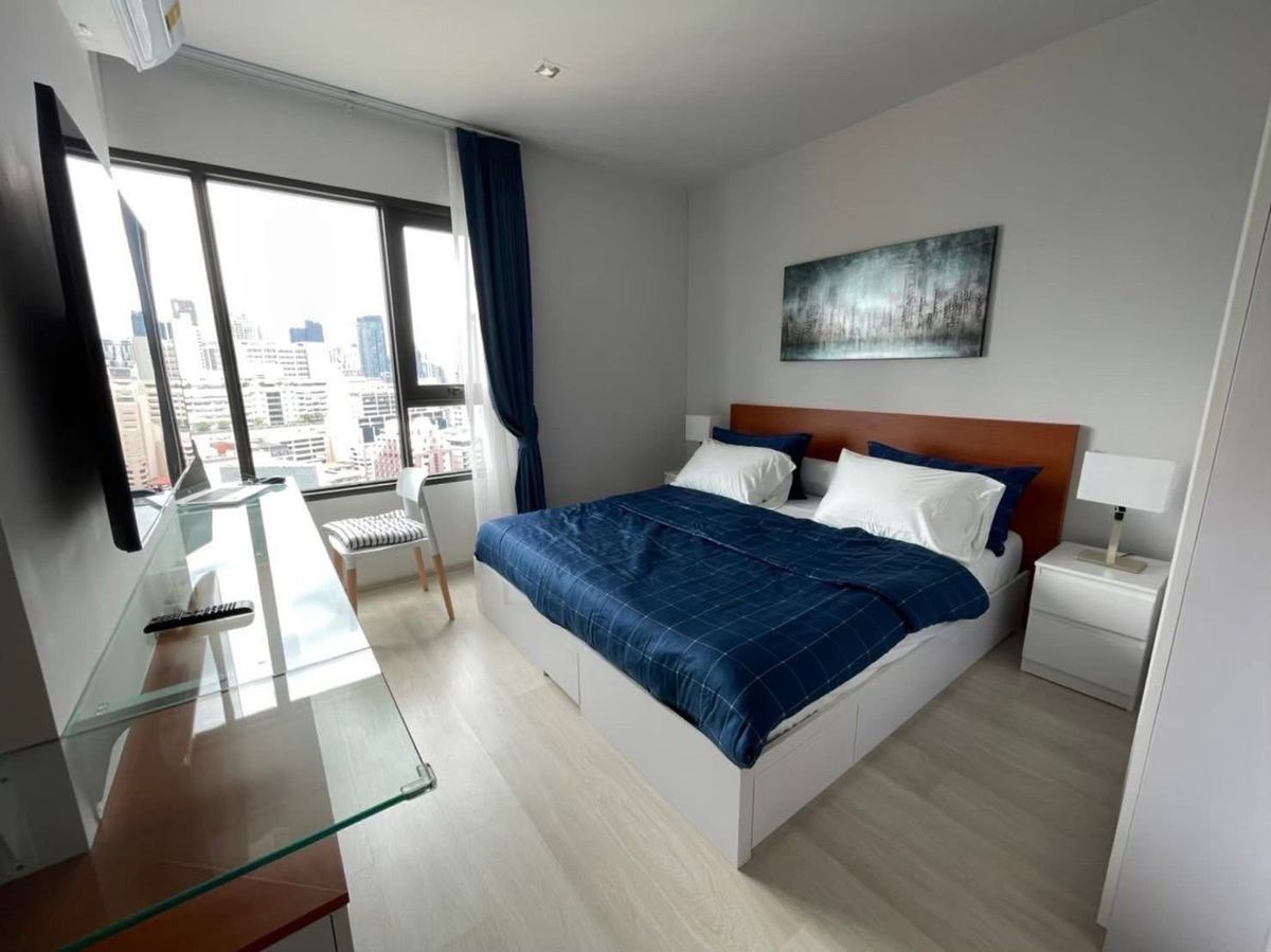 ให้เช่าคอนโดวิทยุ ชิดลม หลังสวน : life one wireless /1 ห้องนอน 1 ห้องทำงาน 45 sqm./ 20fl./35,000
