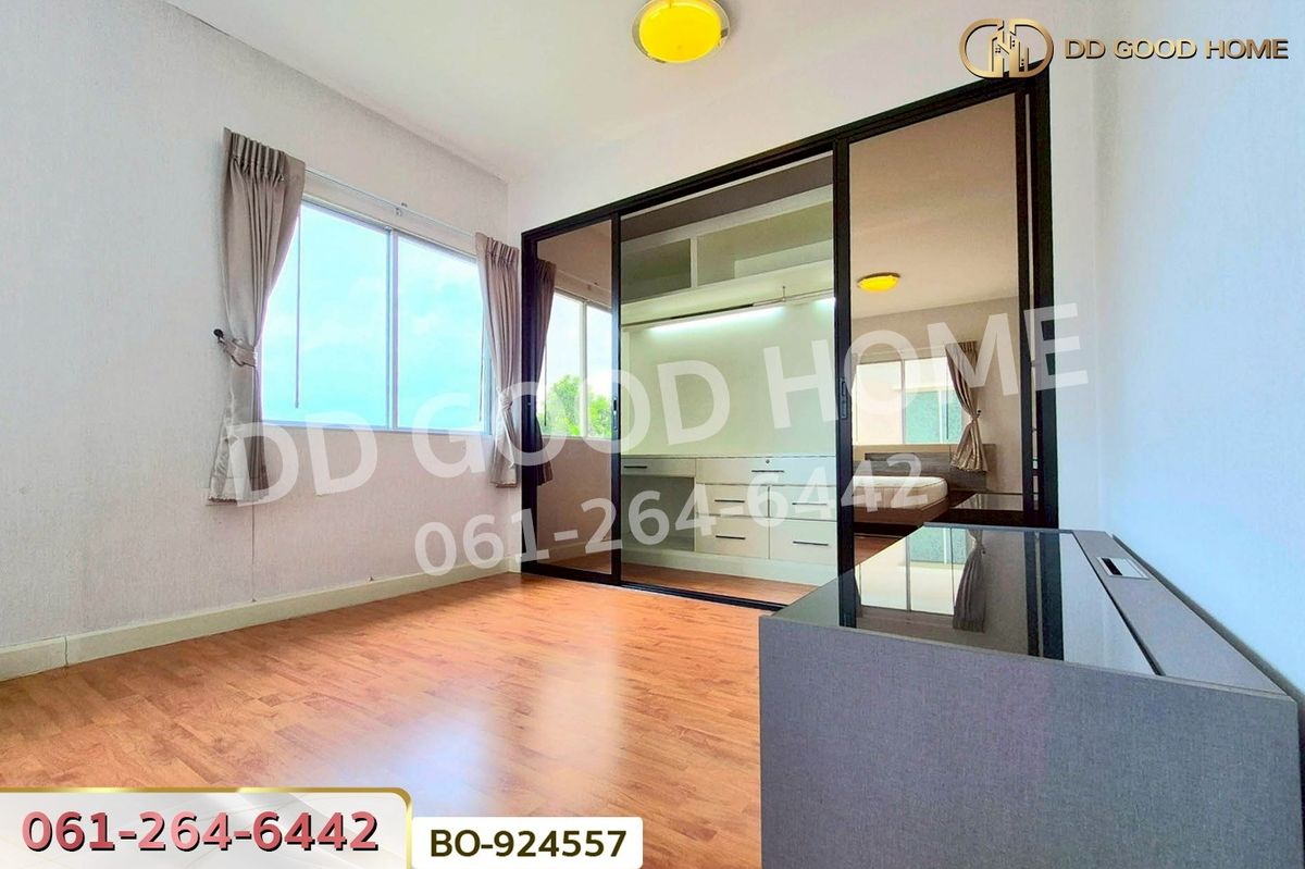 ขายนนทบุรี บางใหญ่ บางบัวทอง : BO-924557 บ้านแฝด ไลฟ์ บางกอก บูเลอวาร์ด พระราม 5 นนทบุรี ใกล้โลตัส นครอินทร์