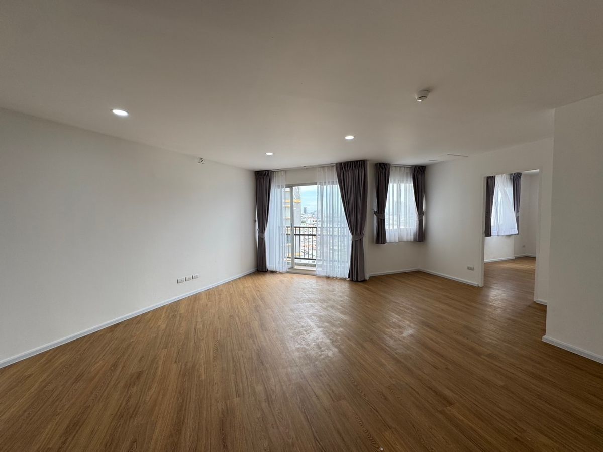 ขายคอนโดสาทร นราธิวาส : ขาย รหัส PP312 คอนโด Belle Park Residence