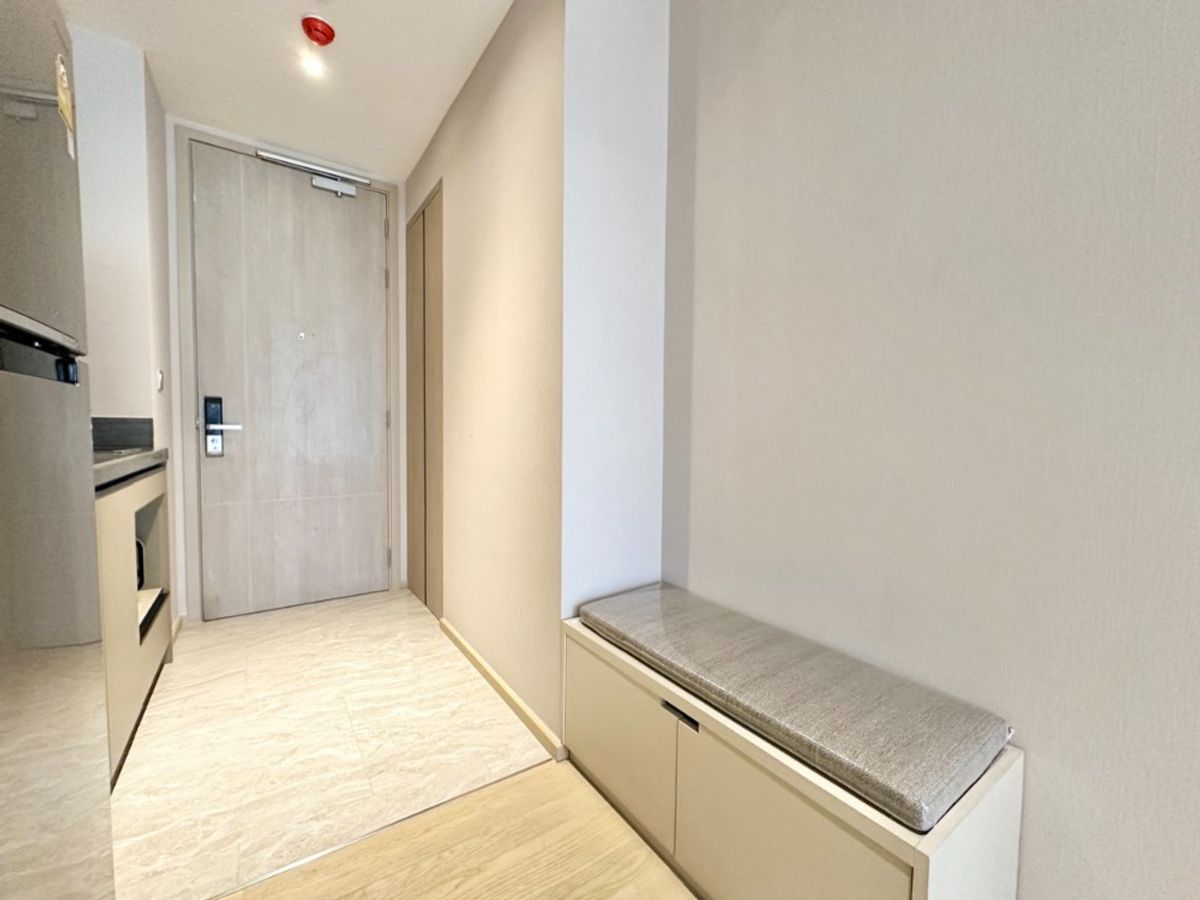 For SaleCondoRama9, Petchburi, RCA : 𝘼𝙨𝙝𝙩𝙤𝙣 𝘼𝙨𝙤𝙠𝙚–𝙍𝙖𝙢𝙖𝟵 𝙣𝙚𝙖𝙧 𝙈𝙍𝙏 𝙨𝙩𝙖𝙧𝙩𝙞𝙣𝙜 𝙖𝙩 𝟵.𝟵𝟵 𝙈𝙗. 𝘽𝙪𝙮 𝙛𝙤𝙧 𝙮𝙤𝙪𝙧𝙨𝙚𝙡𝙛 𝙤𝙧 𝙧𝙚𝙣𝙩 𝙤𝙪𝙩, 𝙞𝙩 𝙢𝙚𝙚𝙩𝙨 𝙖𝙡𝙡 𝙮𝙤𝙪𝙧 𝙣𝙚𝙚𝙙𝙨!