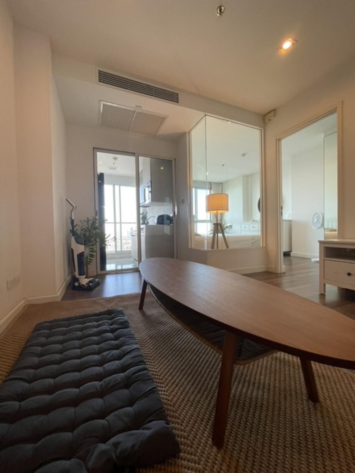 For RentCondoSathorn, Narathiwat : ⭐️ The Room Sathorn-ST.LOUIS ⭐️ 1 Bedroom 47 sqm. With electrical appliances ready to move