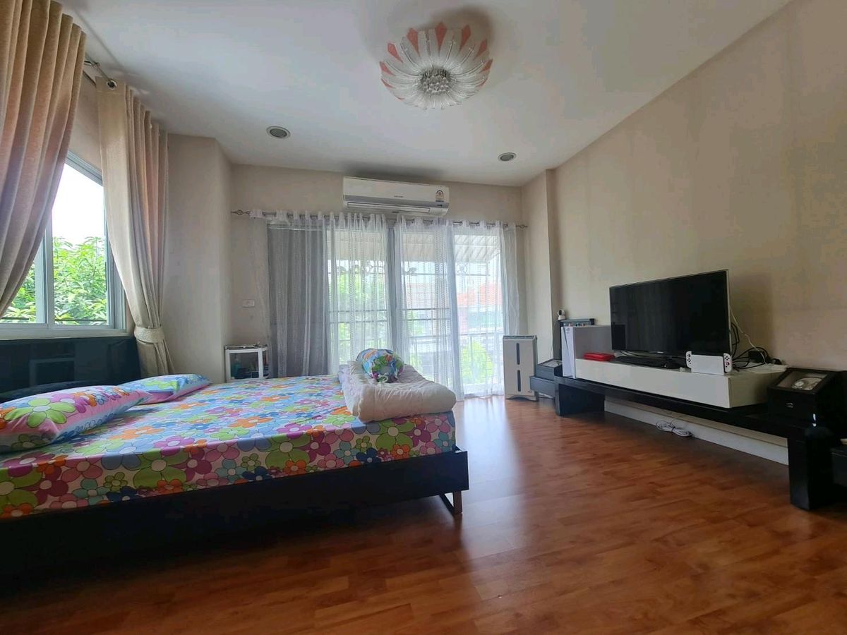 ขายบ้านลาดกระบัง สุวรรณภูมิ : บ้านเดี่ยว ไลฟ์ บางกอกบูเลอวาร์ด วงแหวนอ่อนนุช1 ประเวศ