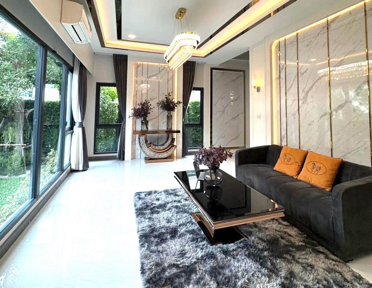 บ้านบางนา แบริ่ง ลาซาล : ขาย/ปล่อยเช่า บ้านเดี่ยว The city บางนา  4 นอน 5 น้ำ บิ้วอินตกแต่งหรูหรา พร้อมอยู่ ทำเลศักยภาพ ใกล้เมกาบางนาเพียง 800 เมตร ห่างทางด่วน 500 เมตร เดินทางสะดวก บ้านขนาดรอง TOP ของโครงการ แปลงมุมถนนเมน มีความเป็นส่วนตัว