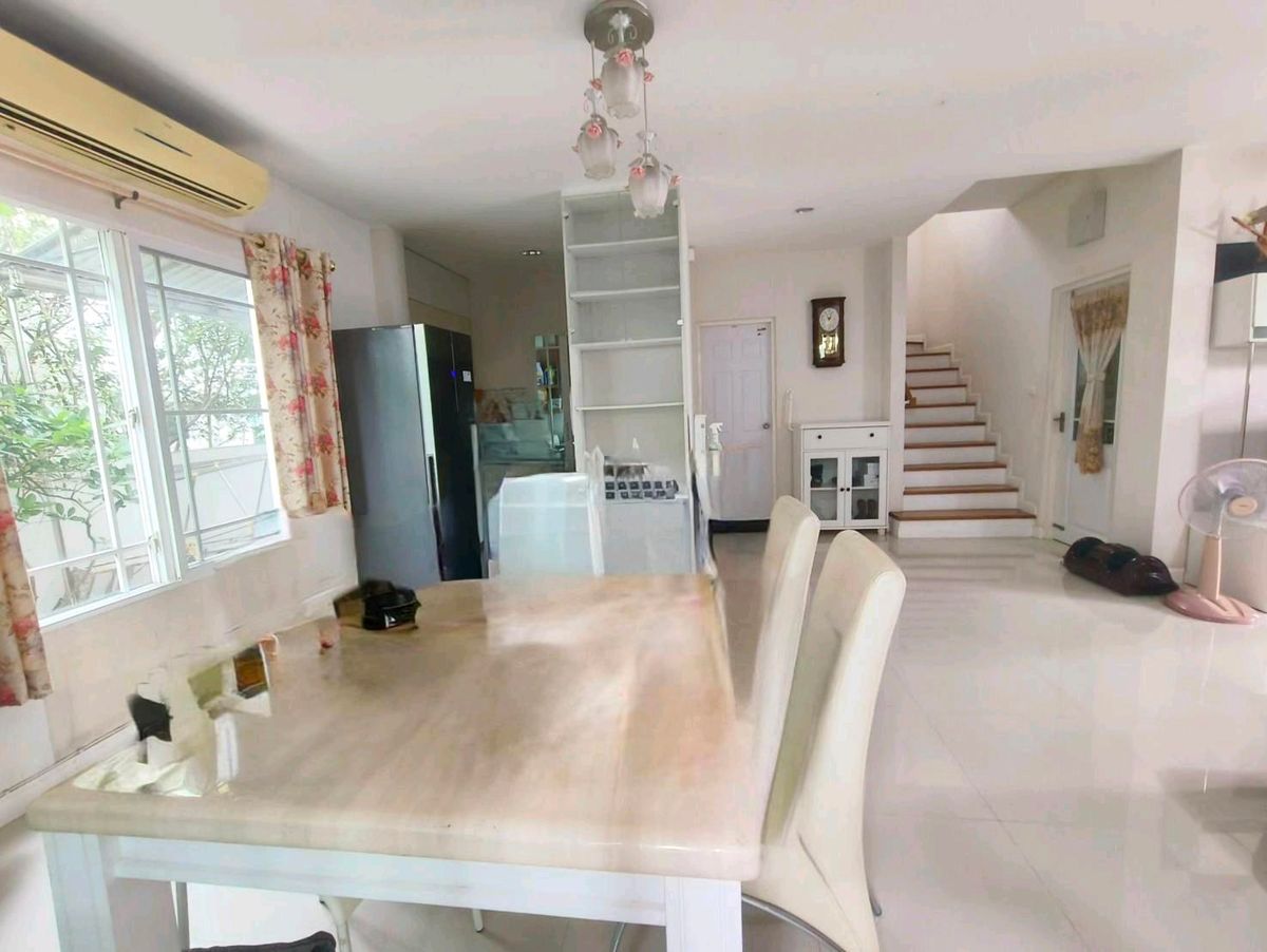 ให้เช่าบ้านพัฒนาการ ศรีนครินทร์ : ปล่อยเช่าบ้านเดี่ยว ทำเลดี ใกล้รถไฟฟ้า 