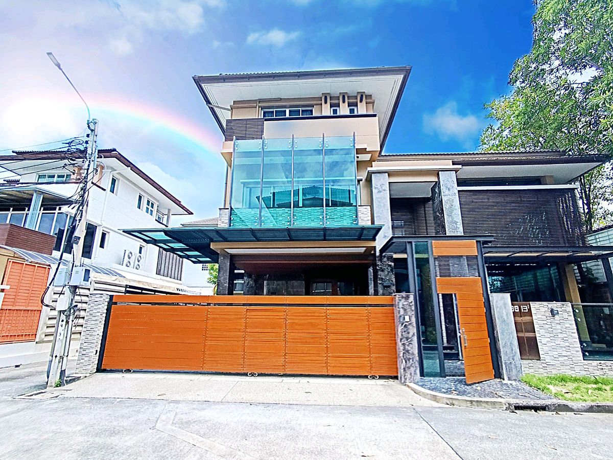 HouseKaset Nawamin,Ladplakao : 🍒 Sell and rent Grand Bangkok Boulevard Kaset-Nawamin, a beautiful new house