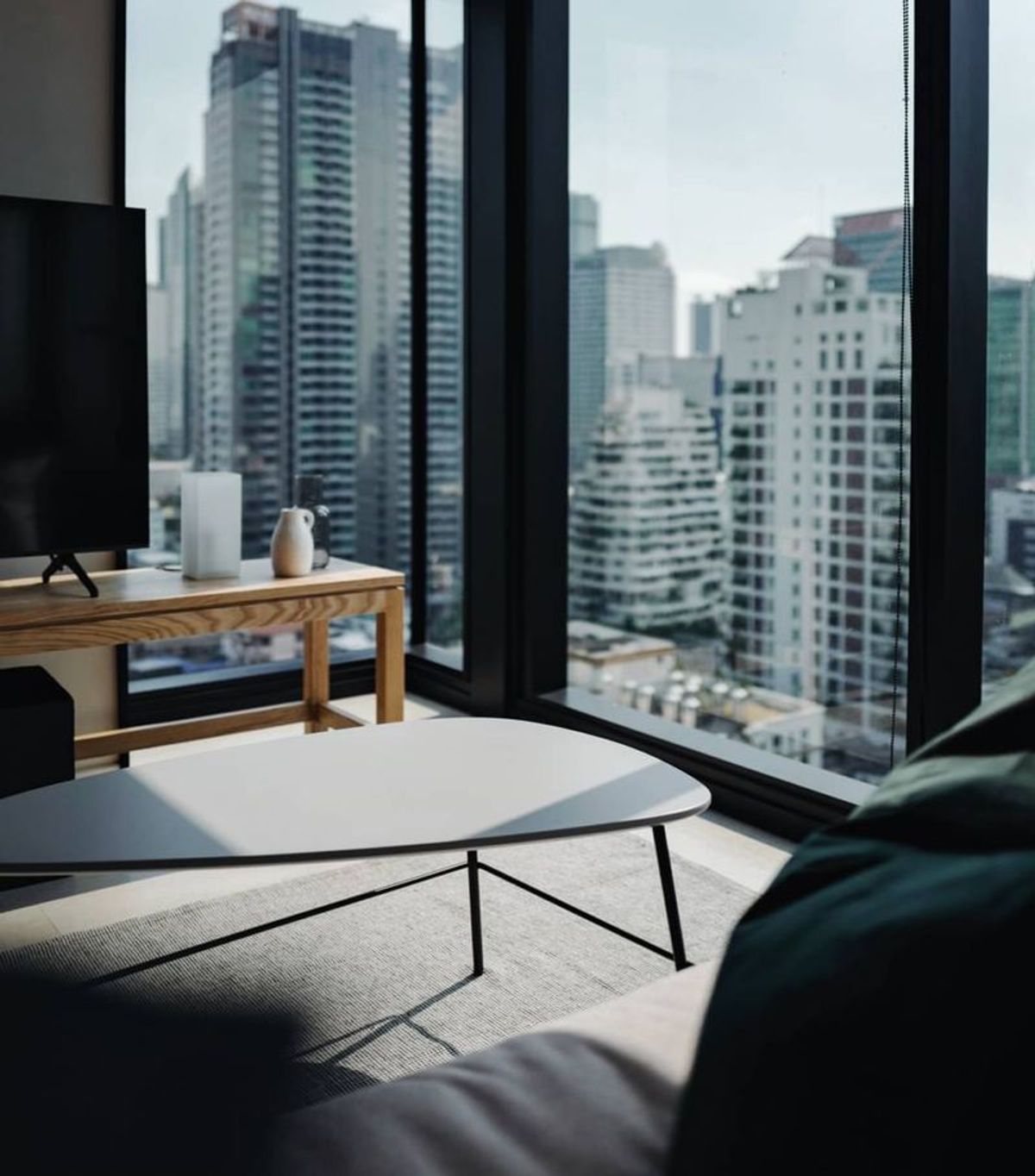 คอนโดสีลม ศาลาแดง บางรัก : ให้เช่า/ขาย – คอนโด The Lofts Silom | 2 ห้องนอน 2 ห้องน้ำ | เฟอร์นิเจอร์ครบ | ชั้น 15 | ใกล้ BTS สุรศักดิ์